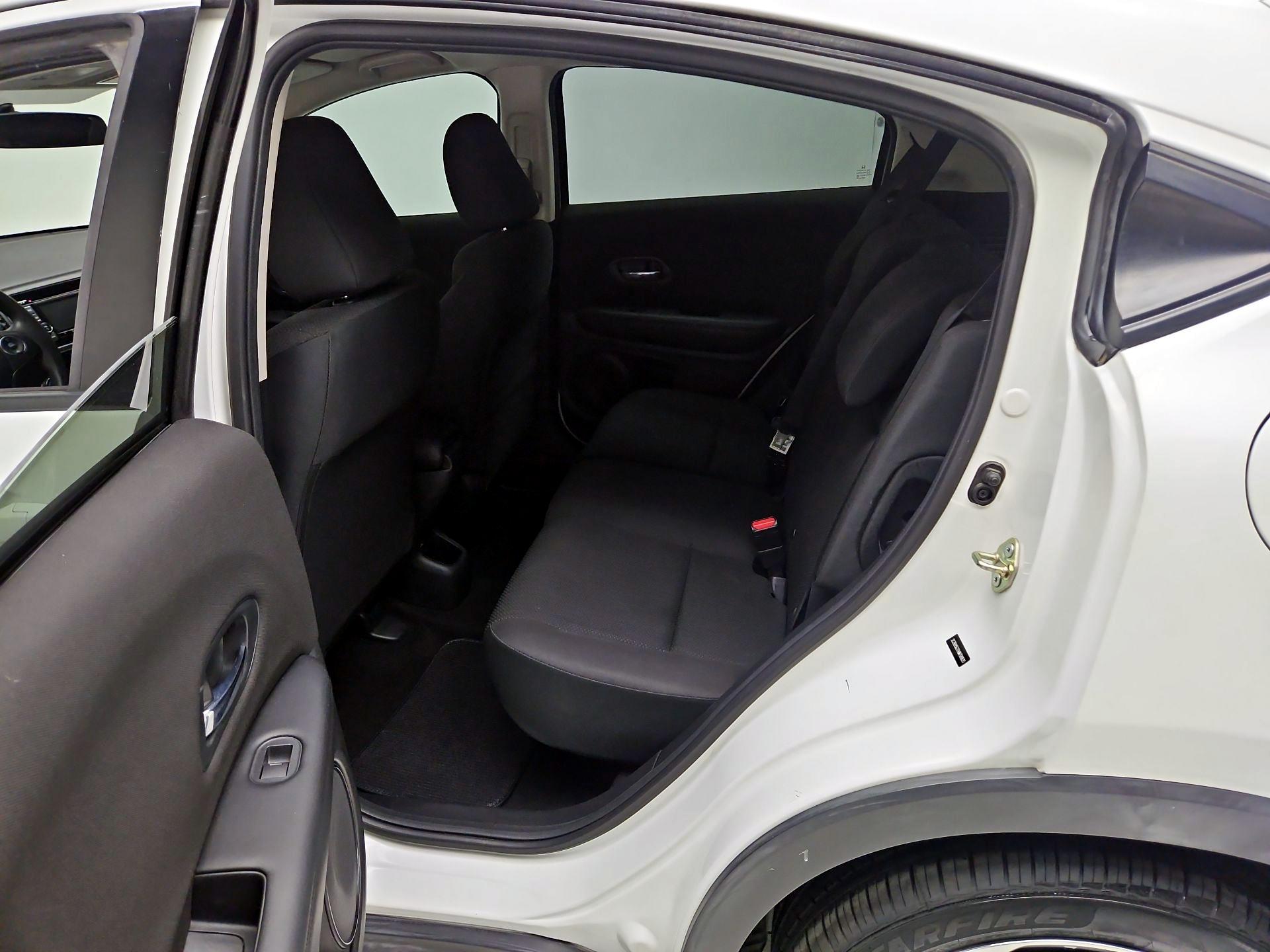 Thumbnail: 2017 Honda HR-V - 19