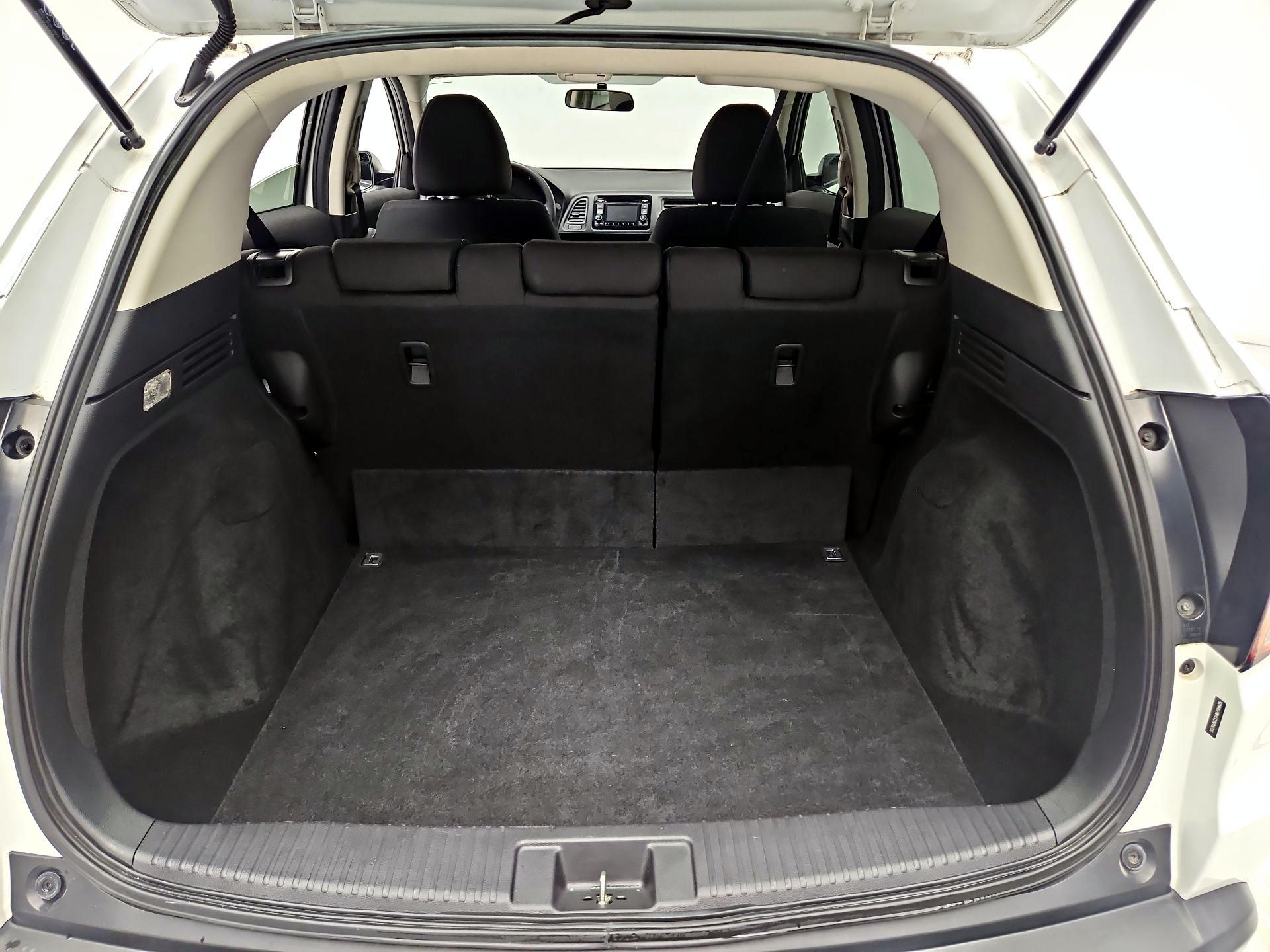 Thumbnail: 2017 Honda HR-V - 20