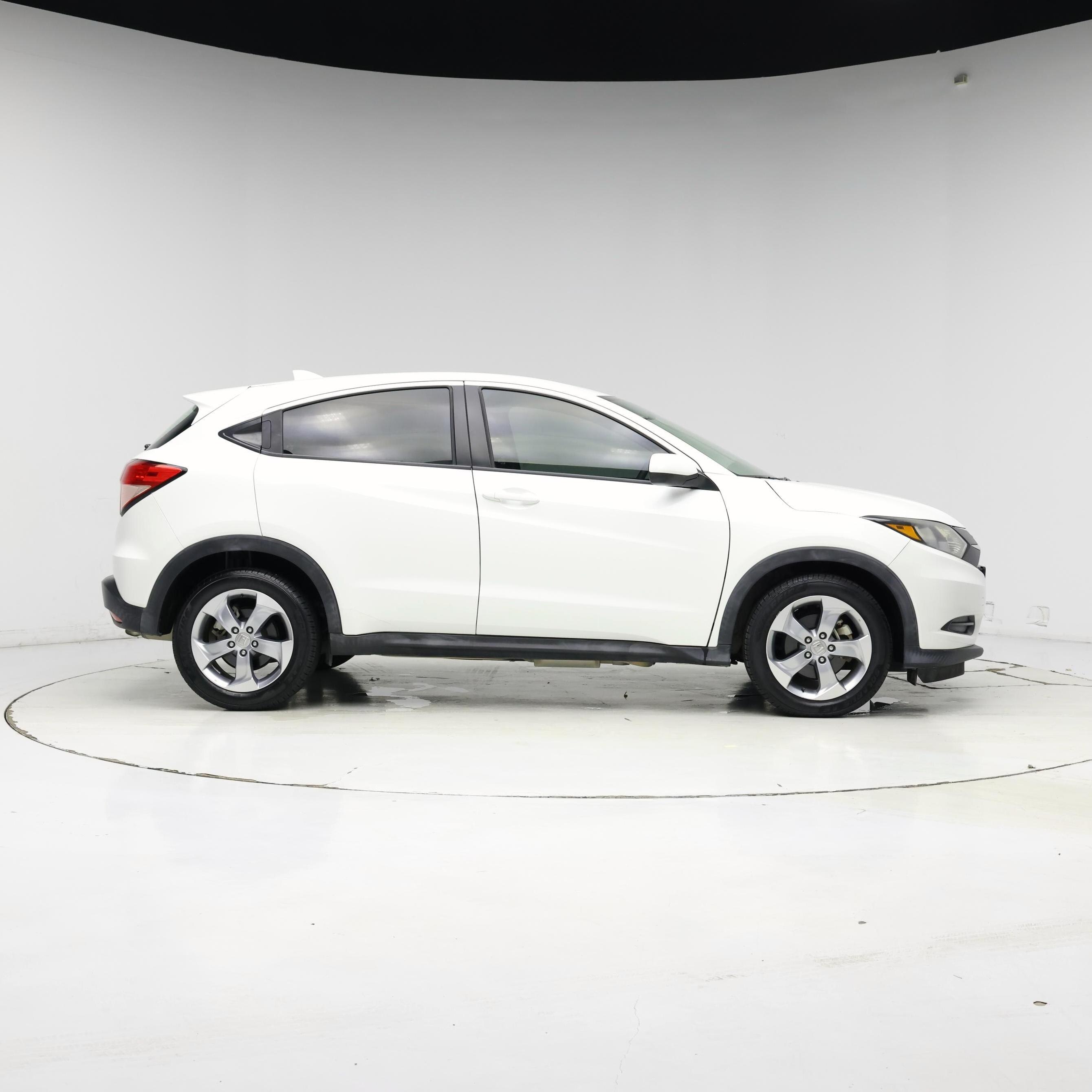Thumbnail: 2017 Honda HR-V - 7