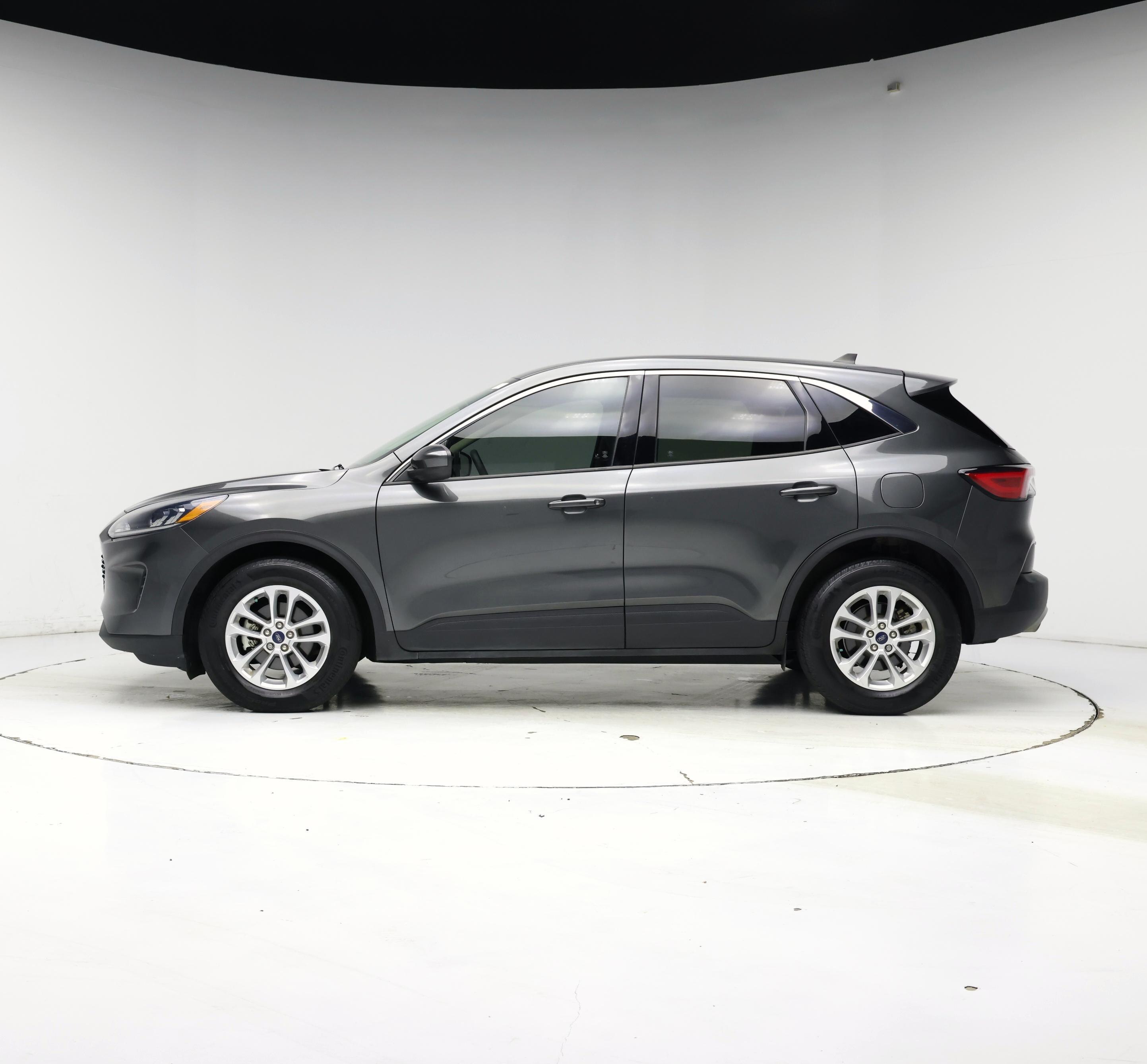 Thumbnail: 2020 Ford Escape - 3