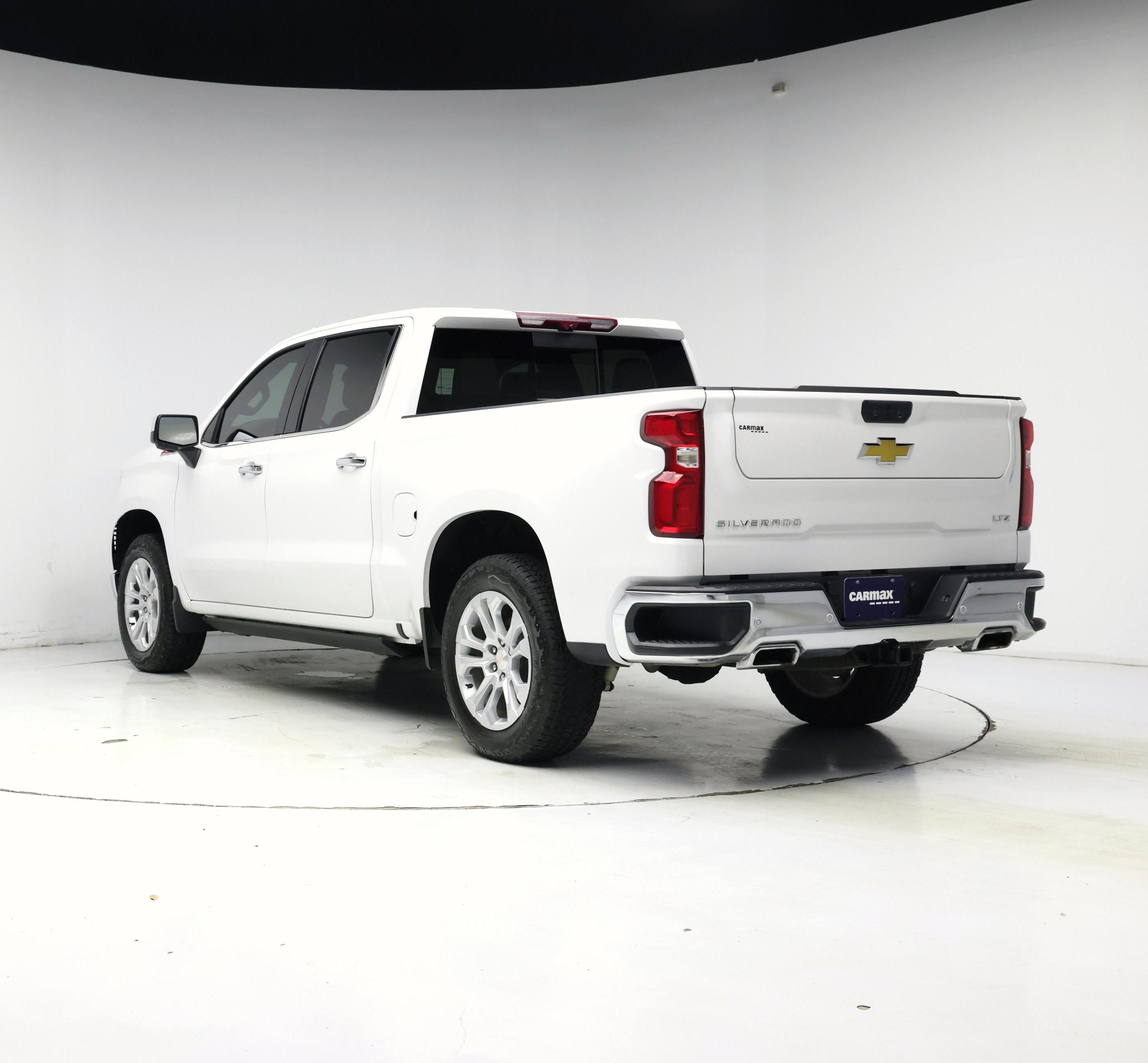 Thumbnail: 2024 Chevrolet Silverado 1500 - 2