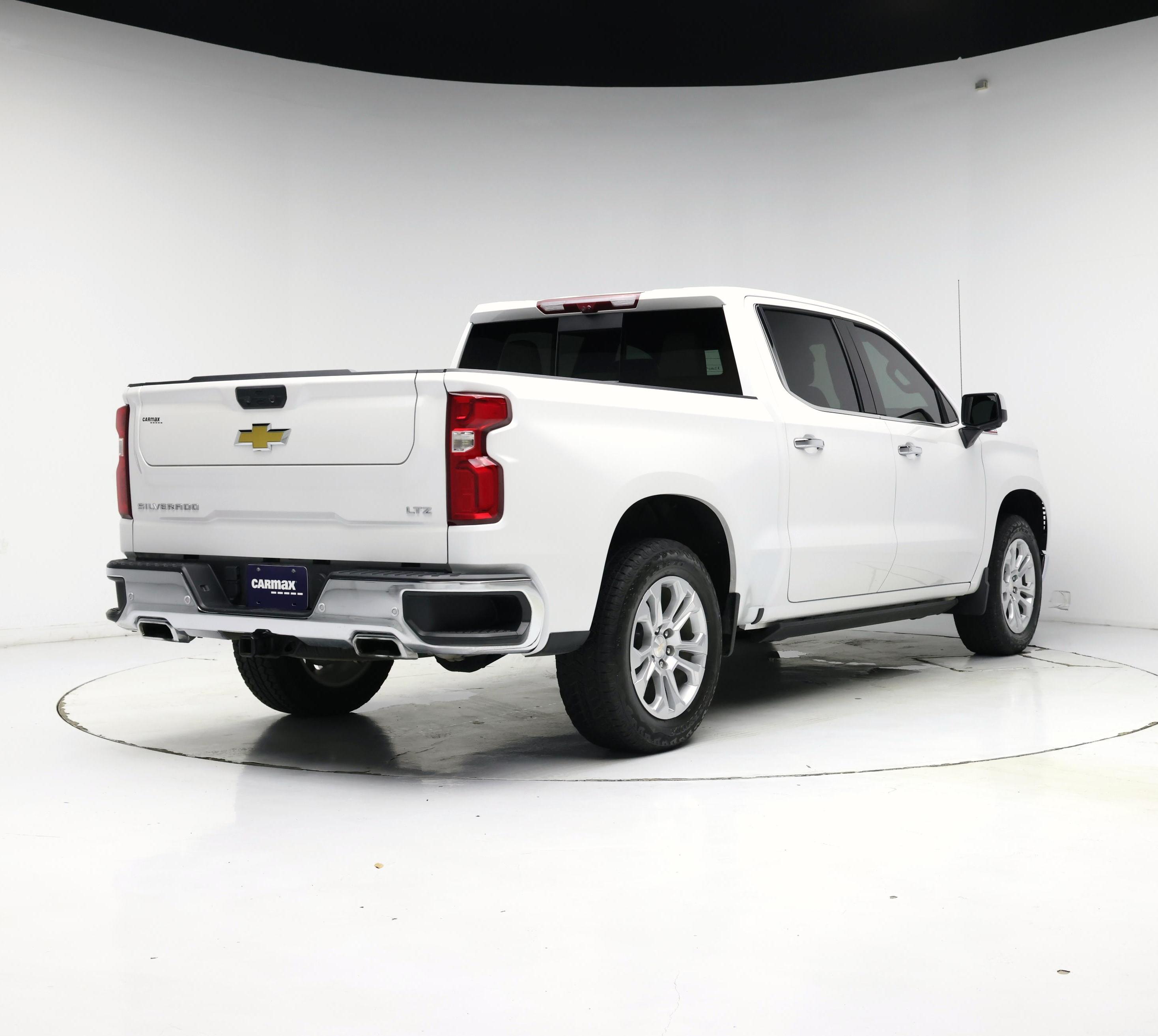 Thumbnail: 2024 Chevrolet Silverado 1500 - 8