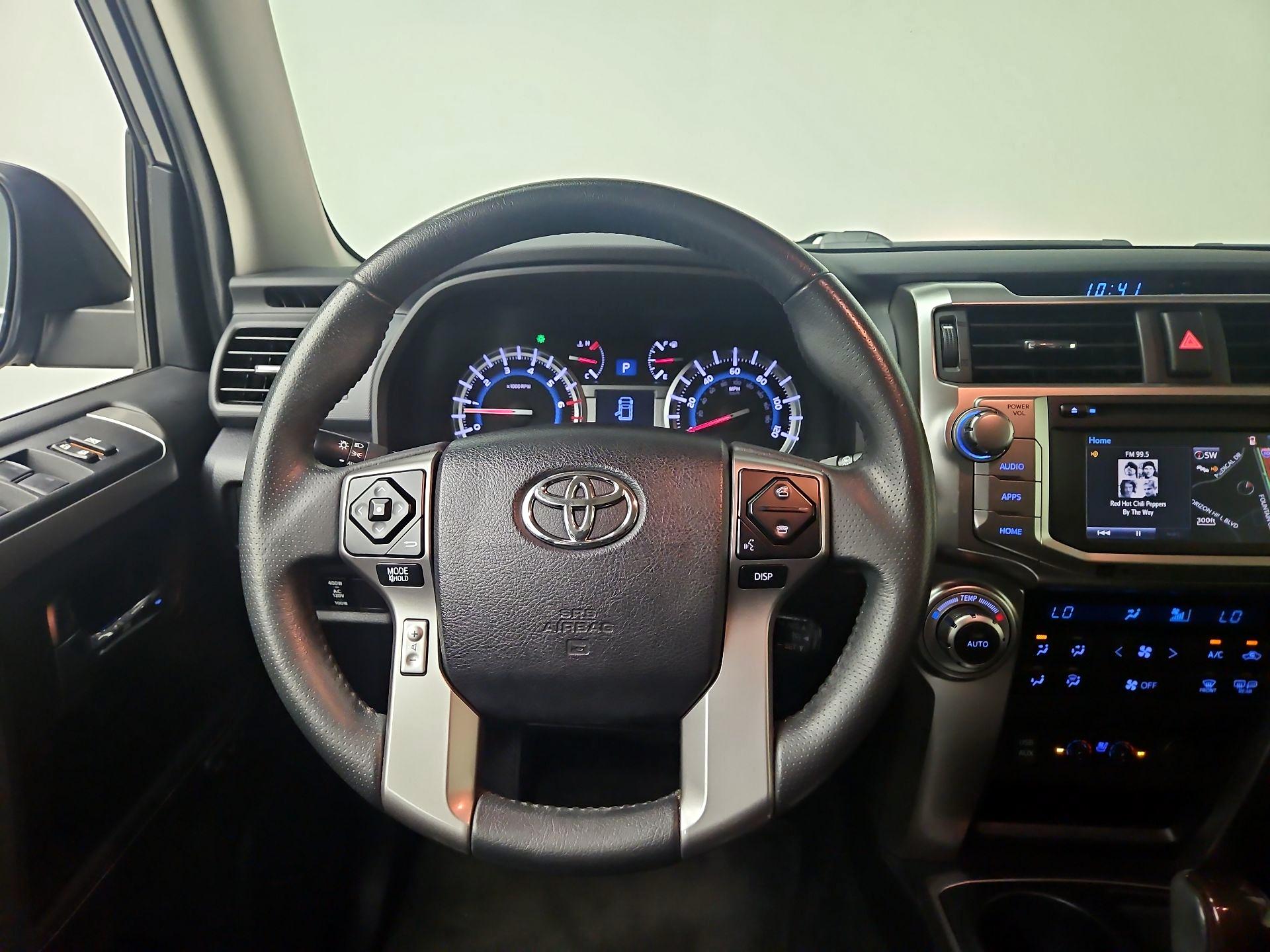 Thumbnail: 2018 Toyota 4Runner - 10