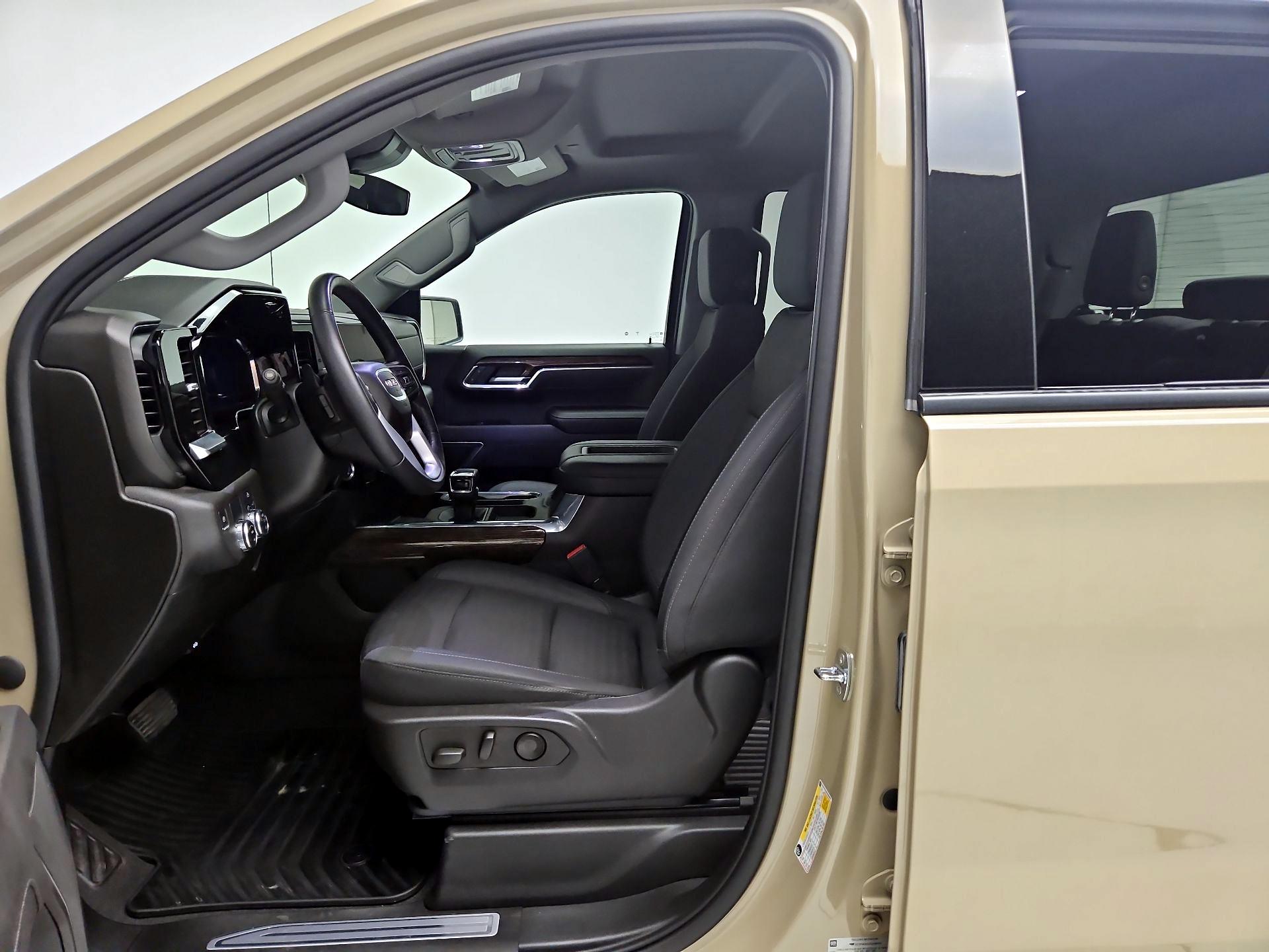 Thumbnail: 2022 GMC Sierra 1500 - 11