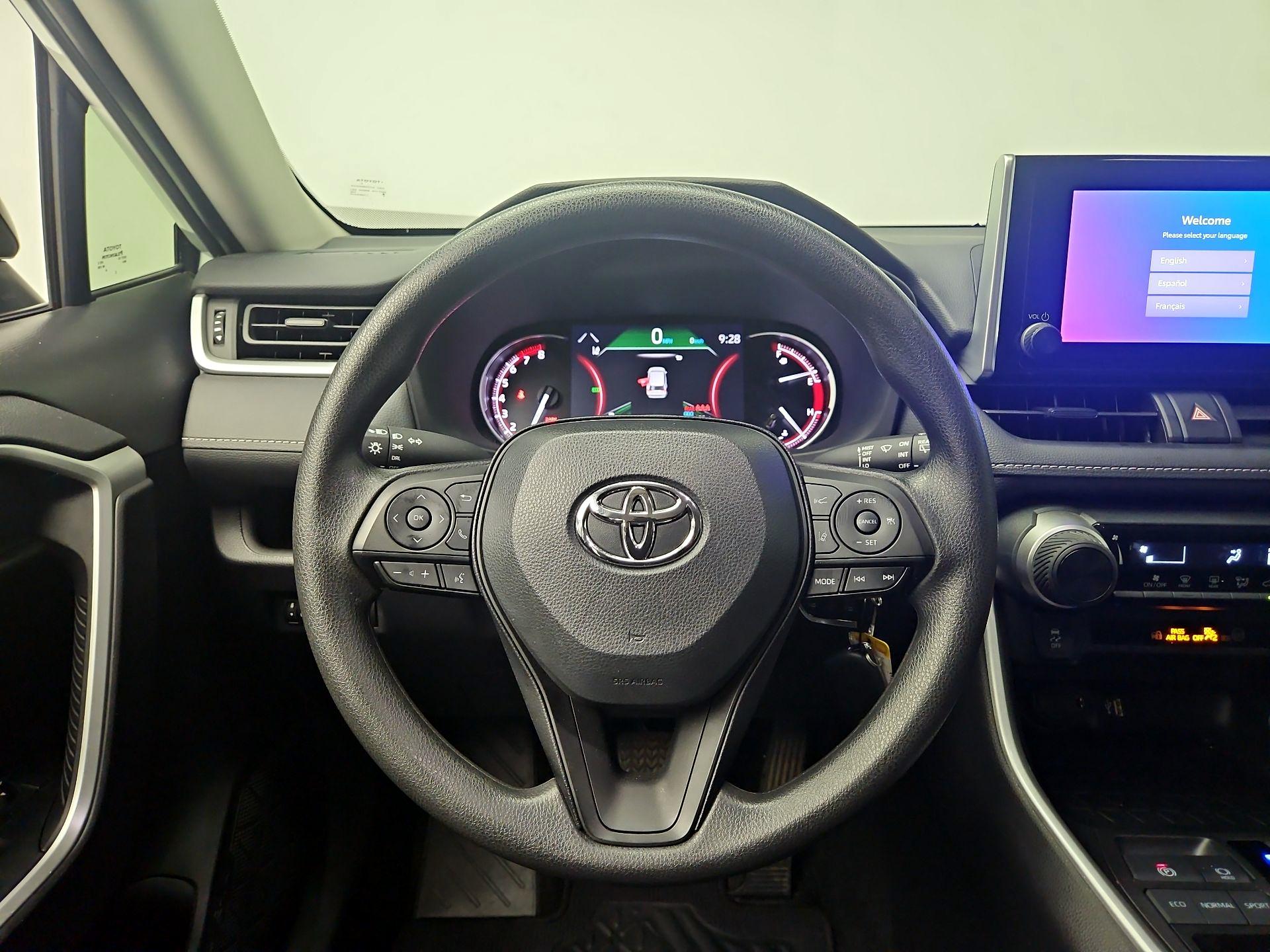 Thumbnail: 2024 Toyota RAV4 - 10