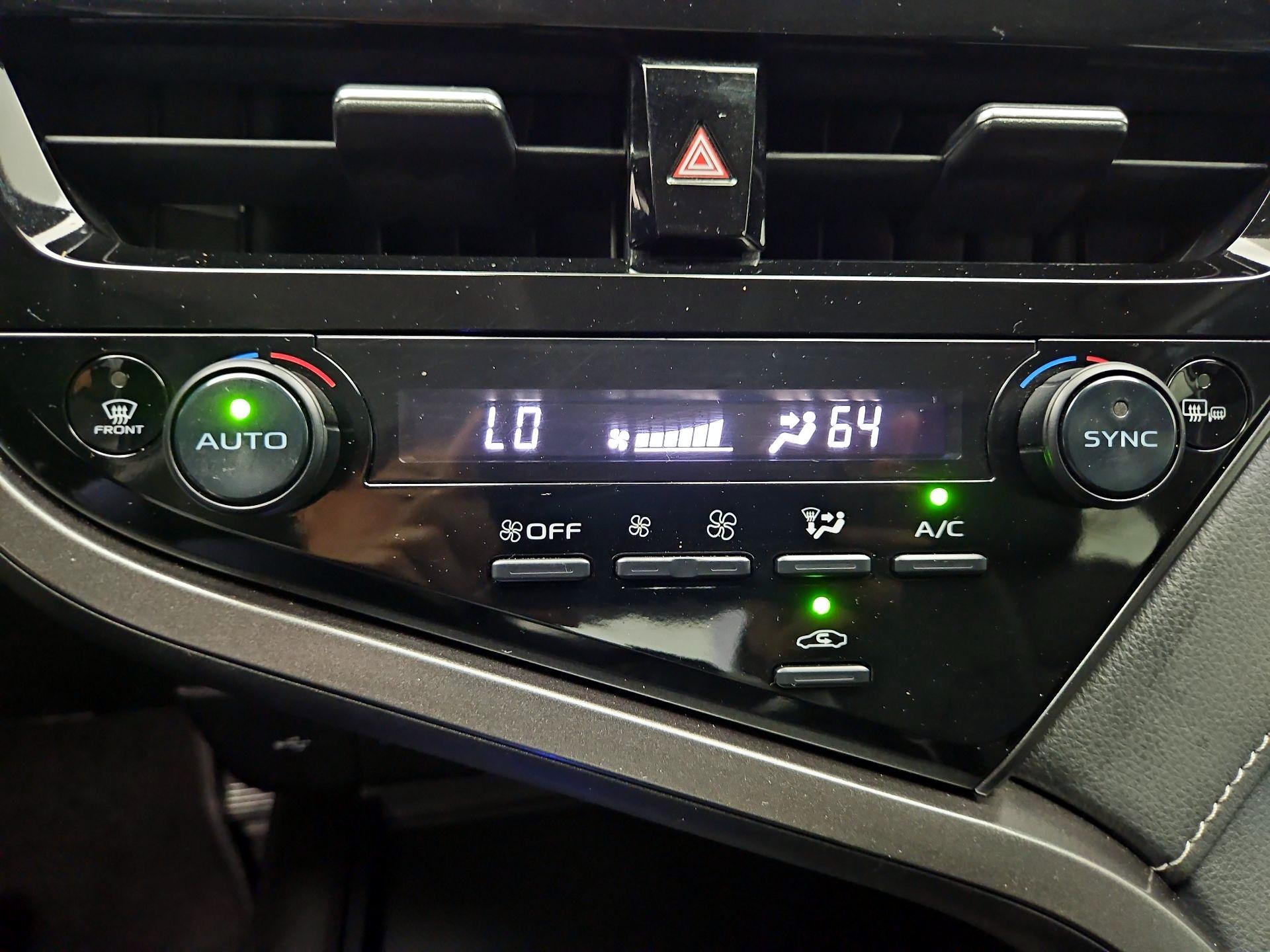 Thumbnail: 2024 Toyota Camry - 16
