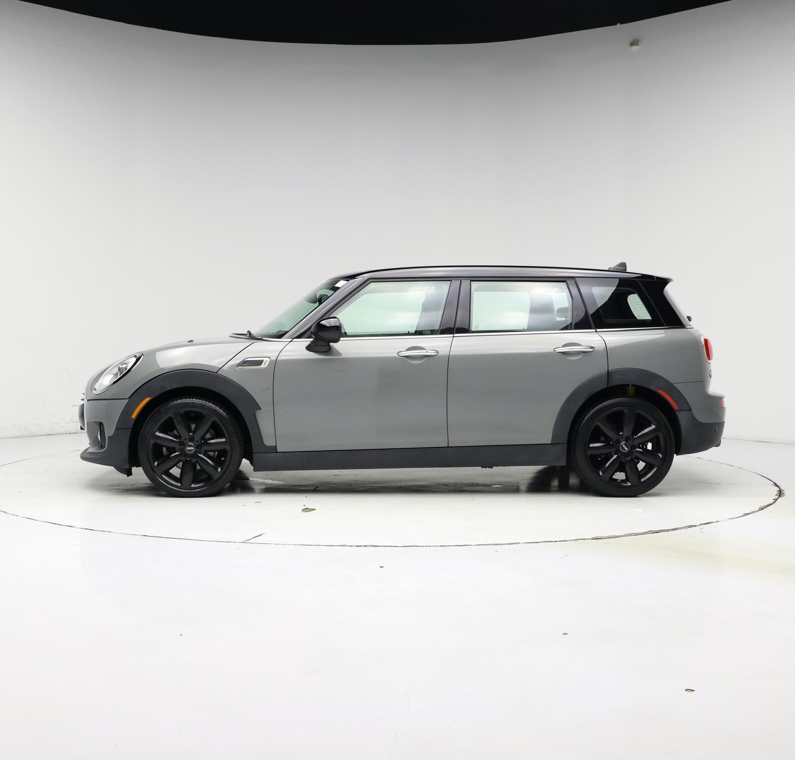 Thumbnail: 2017 MINI Cooper Clubman - 3