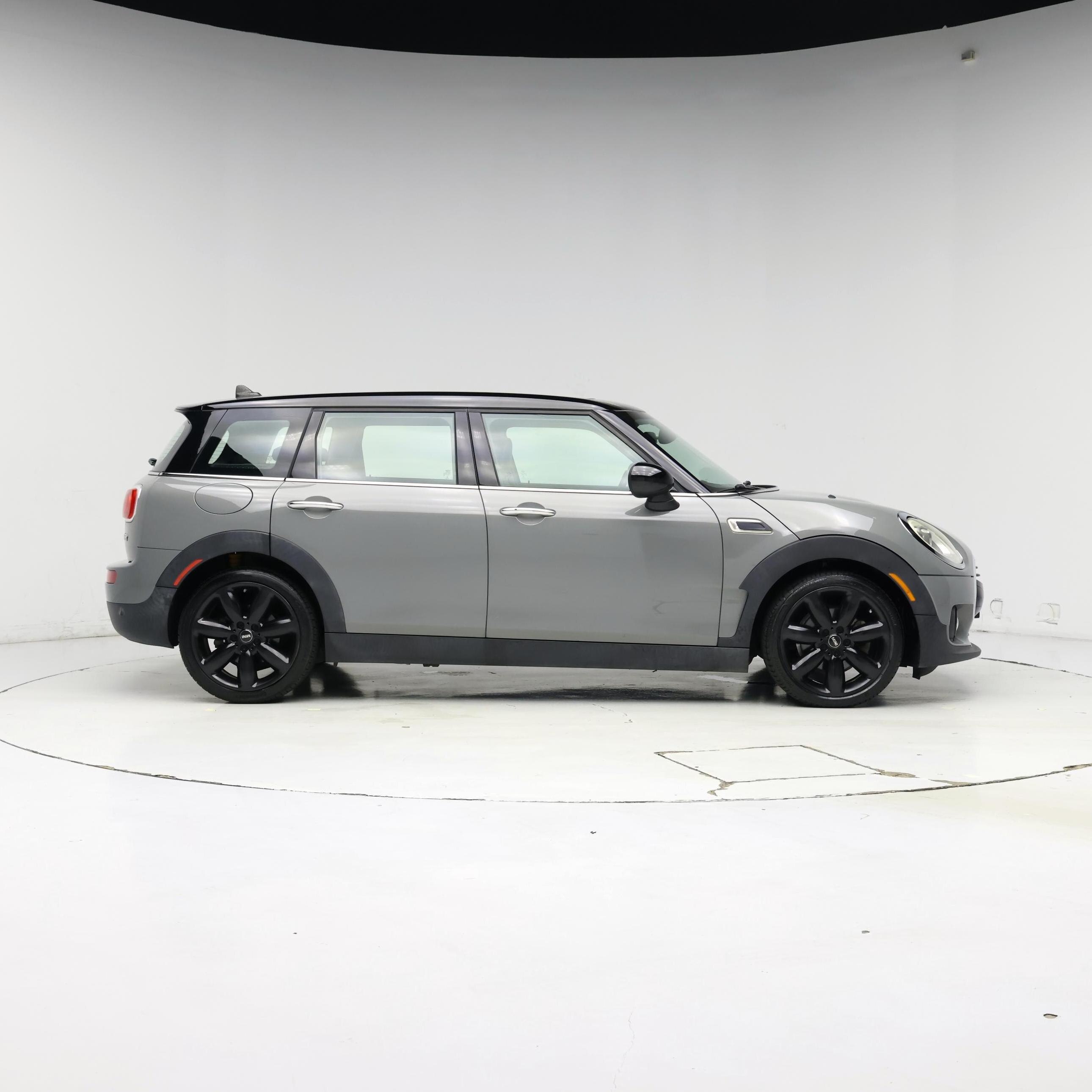 Thumbnail: 2017 MINI Cooper Clubman - 7