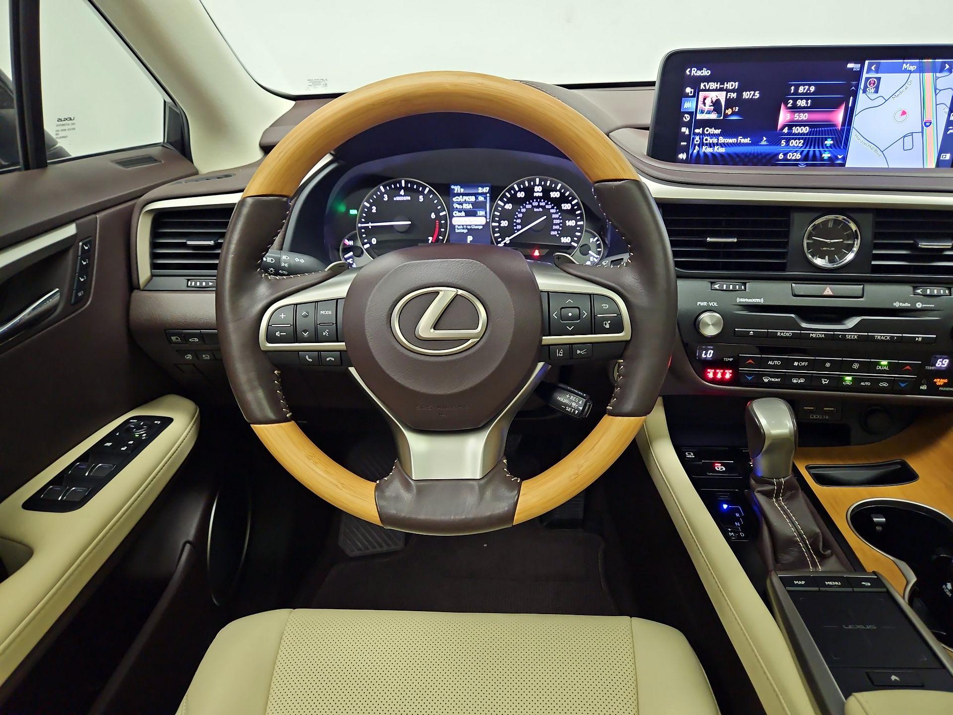 Thumbnail: 2020 Lexus RX - 10