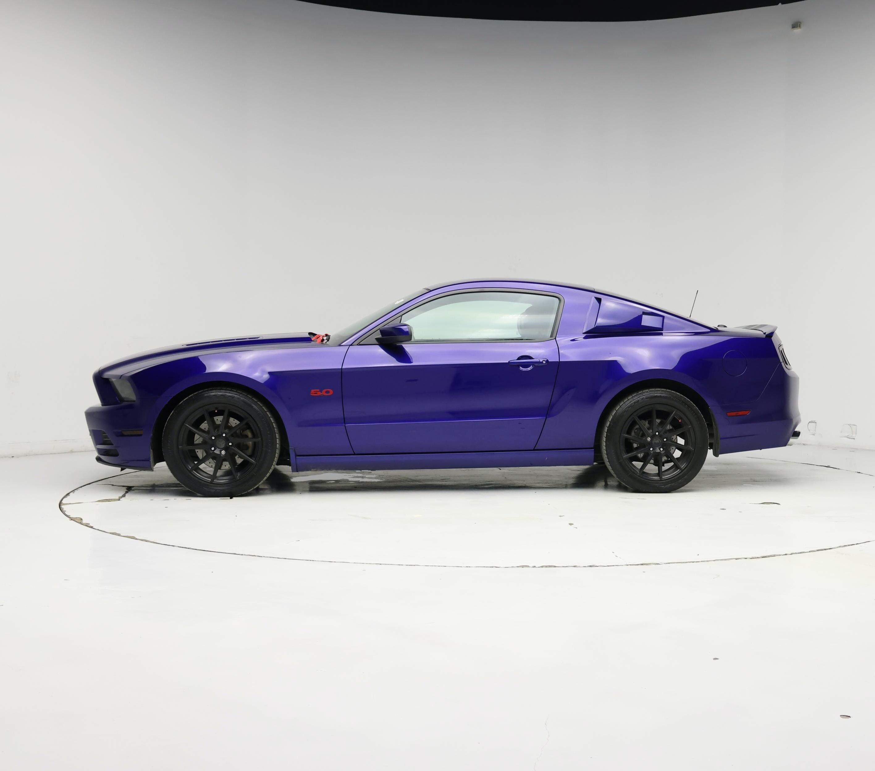 Thumbnail: 2014 Ford Mustang - 3