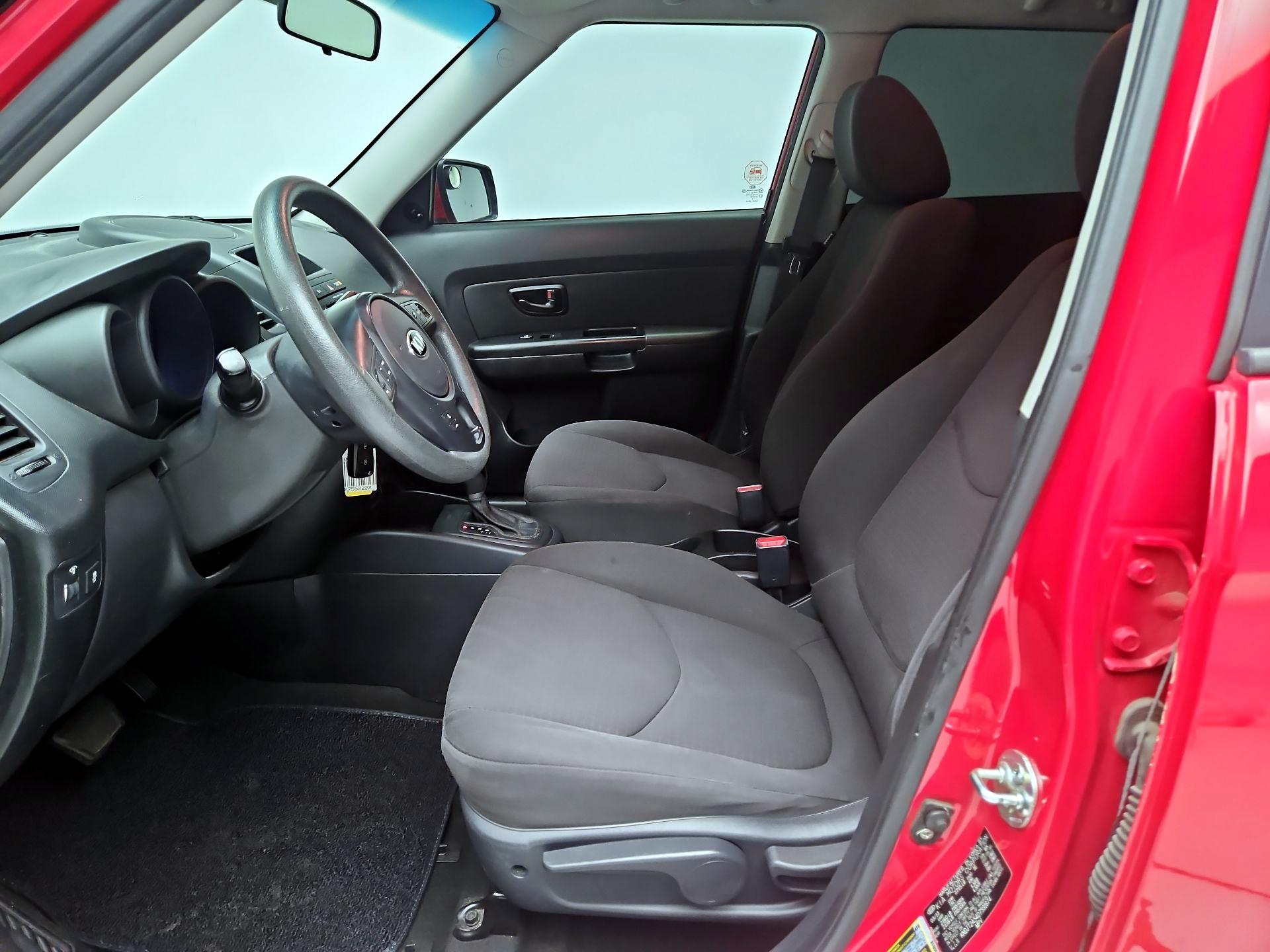 Thumbnail: 2013 Kia Soul - 9