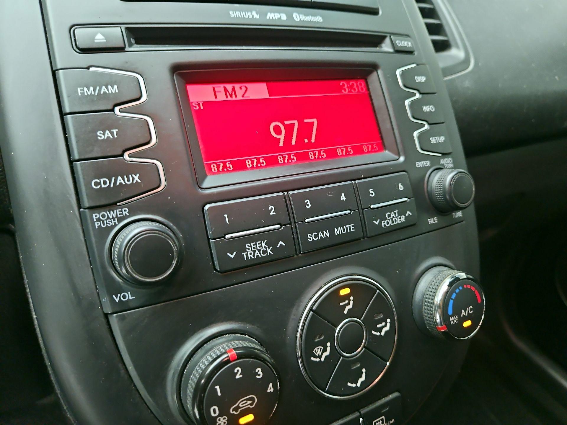 Thumbnail: 2013 Kia Soul - 12