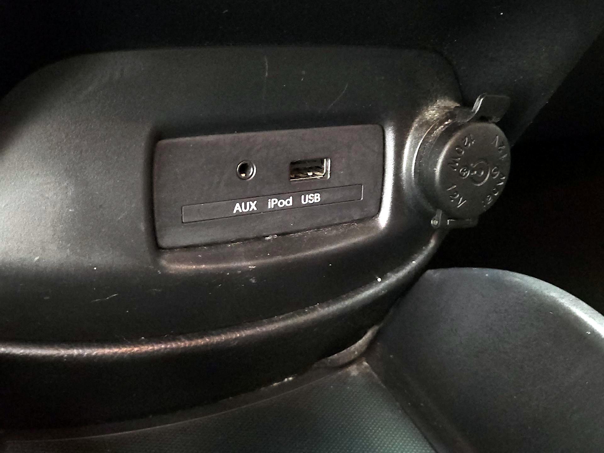 Thumbnail: 2013 Kia Soul - 15