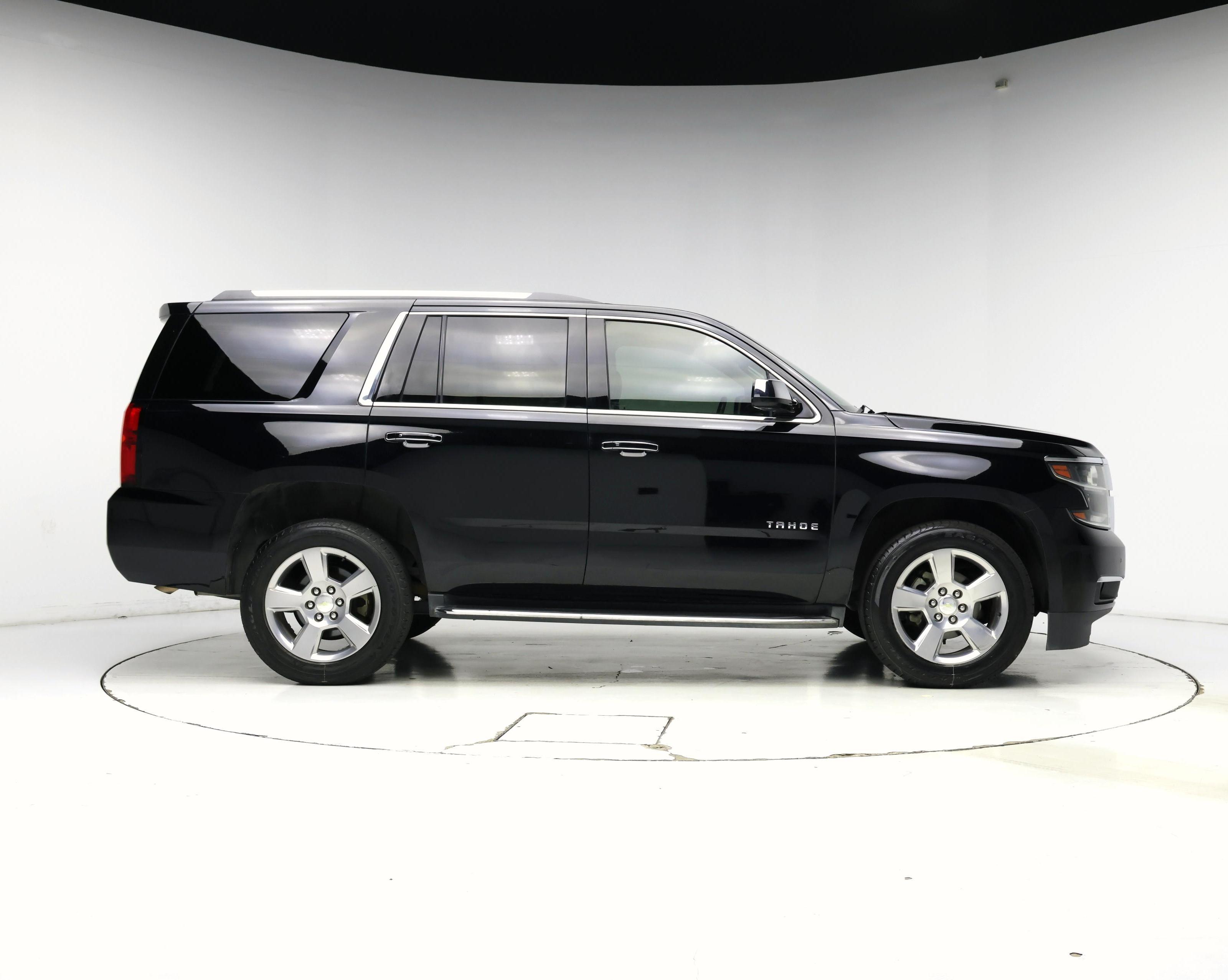 Thumbnail: 2018 Chevrolet Tahoe - 7