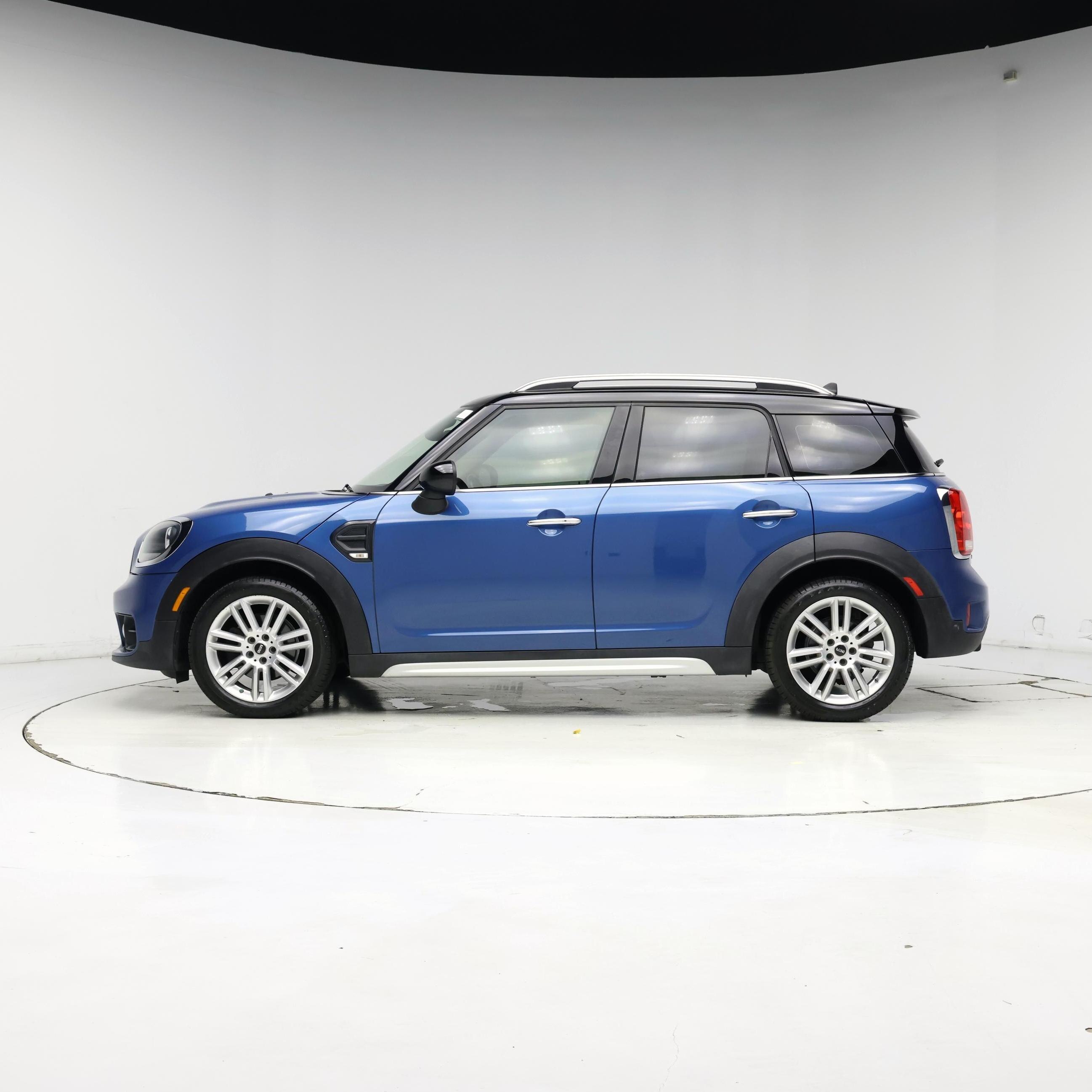 Thumbnail: 2019 MINI Cooper Countryman - 3