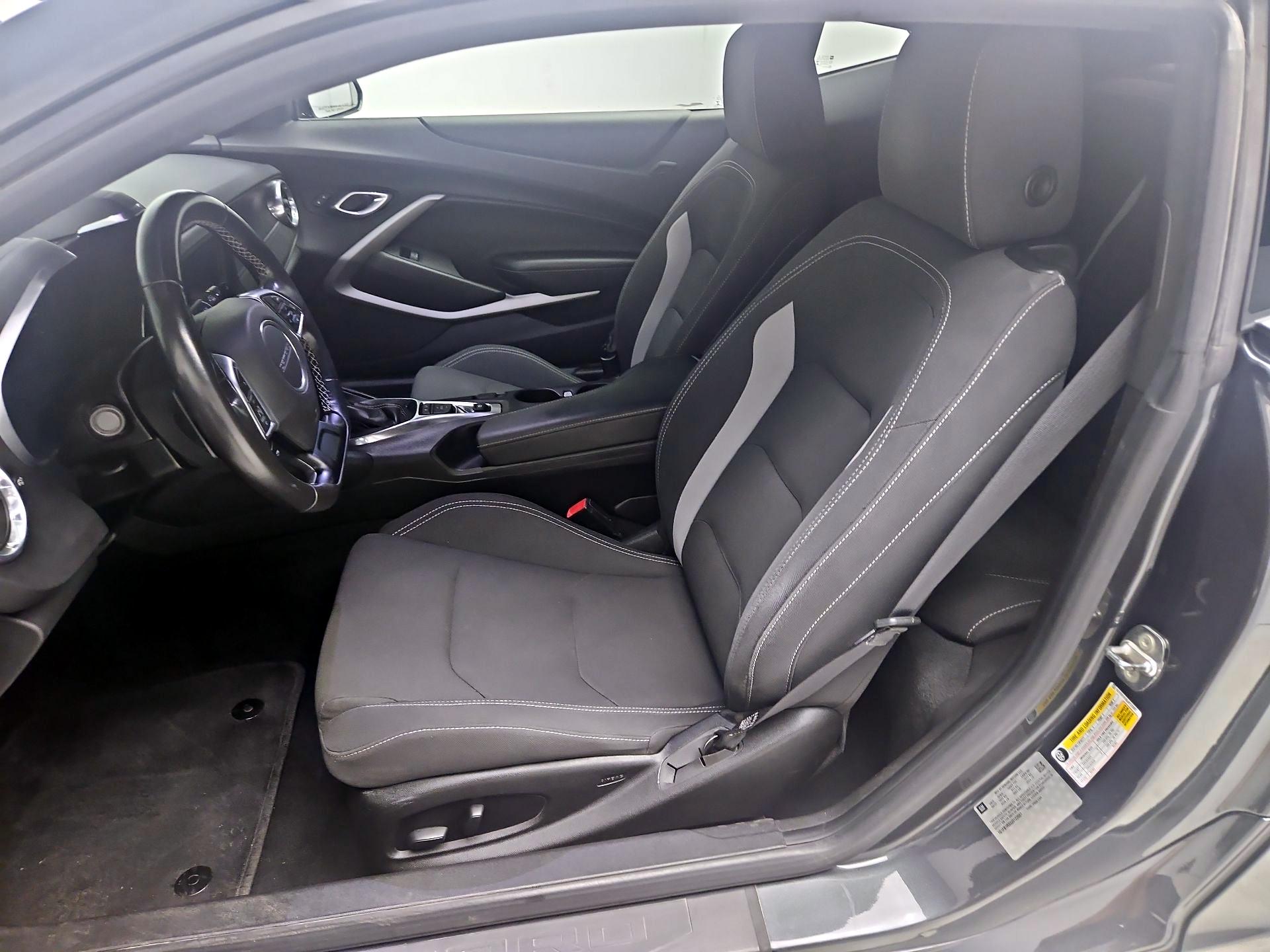 Thumbnail: 2018 Chevrolet Camaro - 11