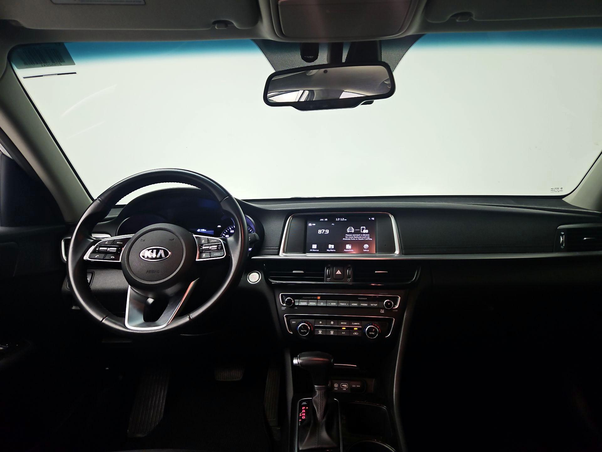 Thumbnail: 2019 Kia Optima - 9