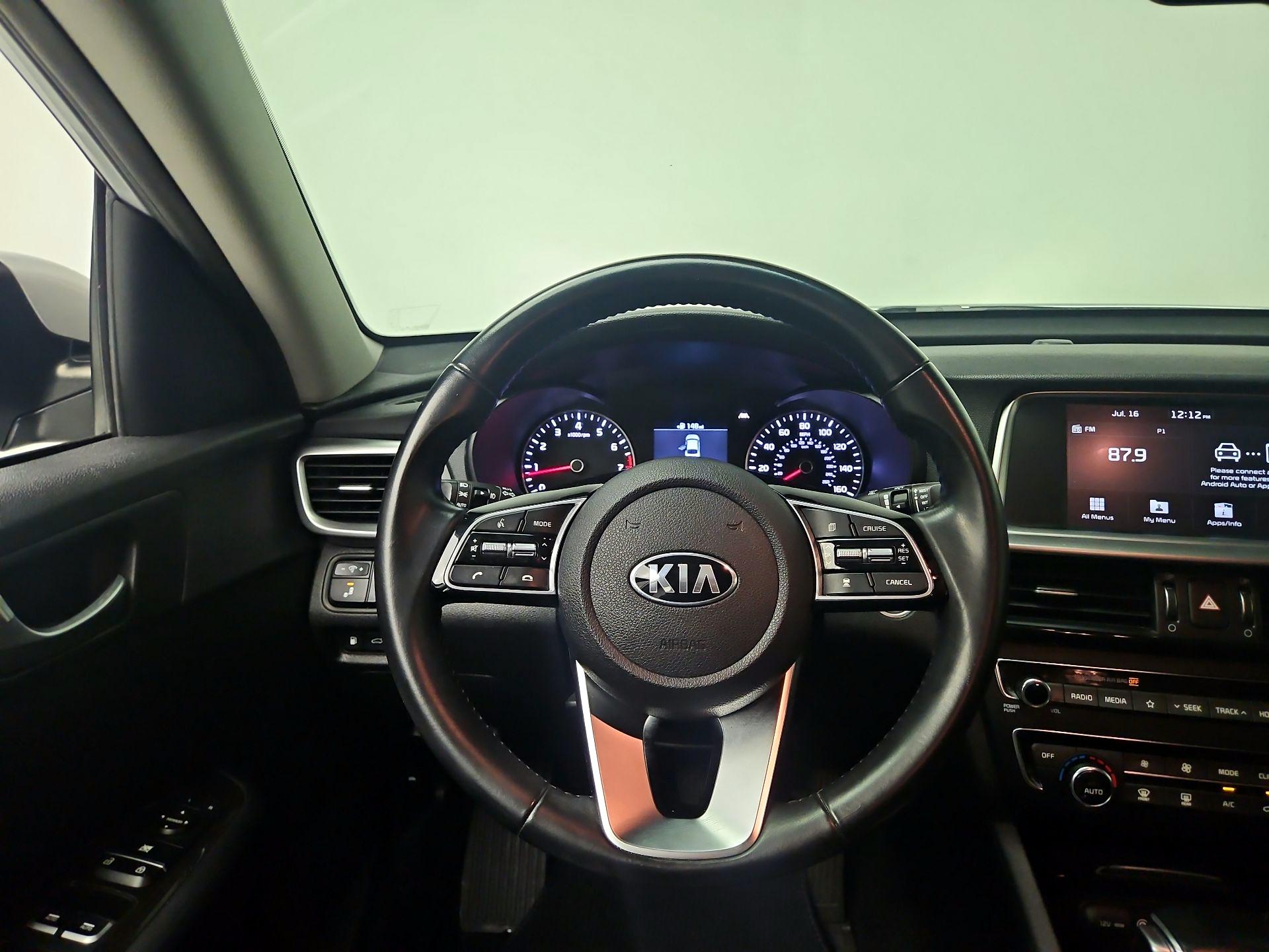 Thumbnail: 2019 Kia Optima - 10