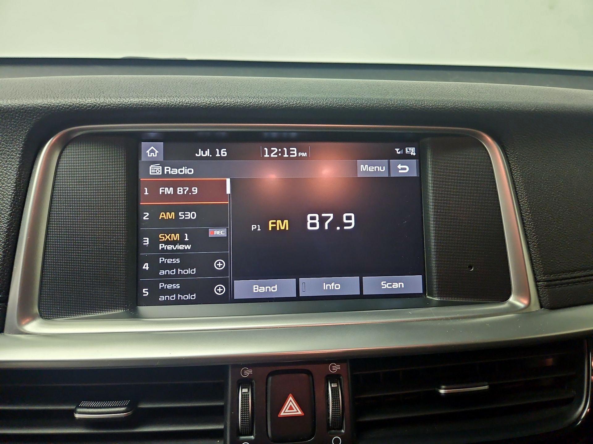 Thumbnail: 2019 Kia Optima - 15
