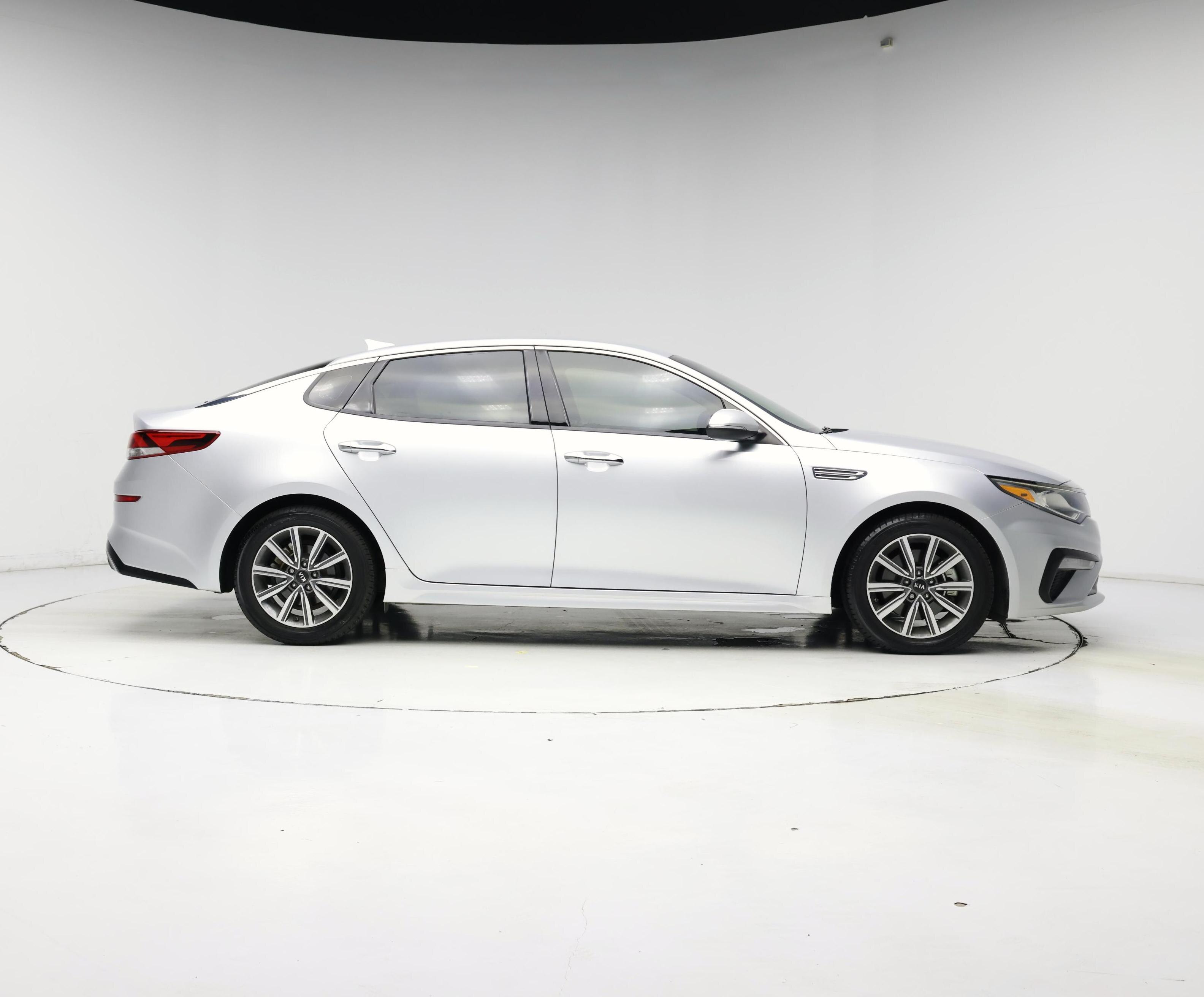 Thumbnail: 2019 Kia Optima - 7