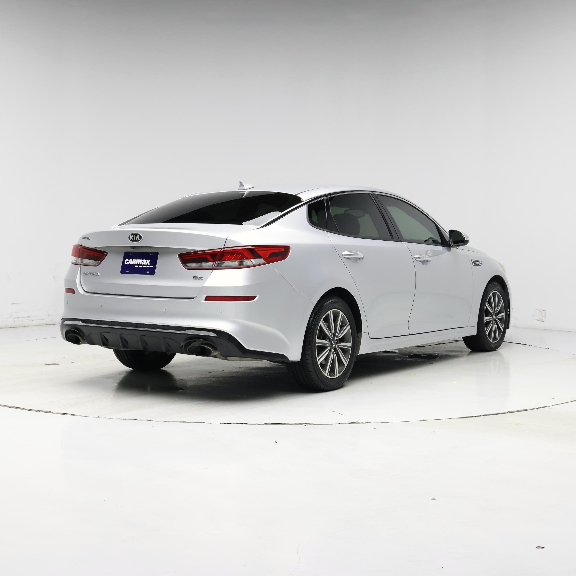 Thumbnail: 2019 Kia Optima - 8