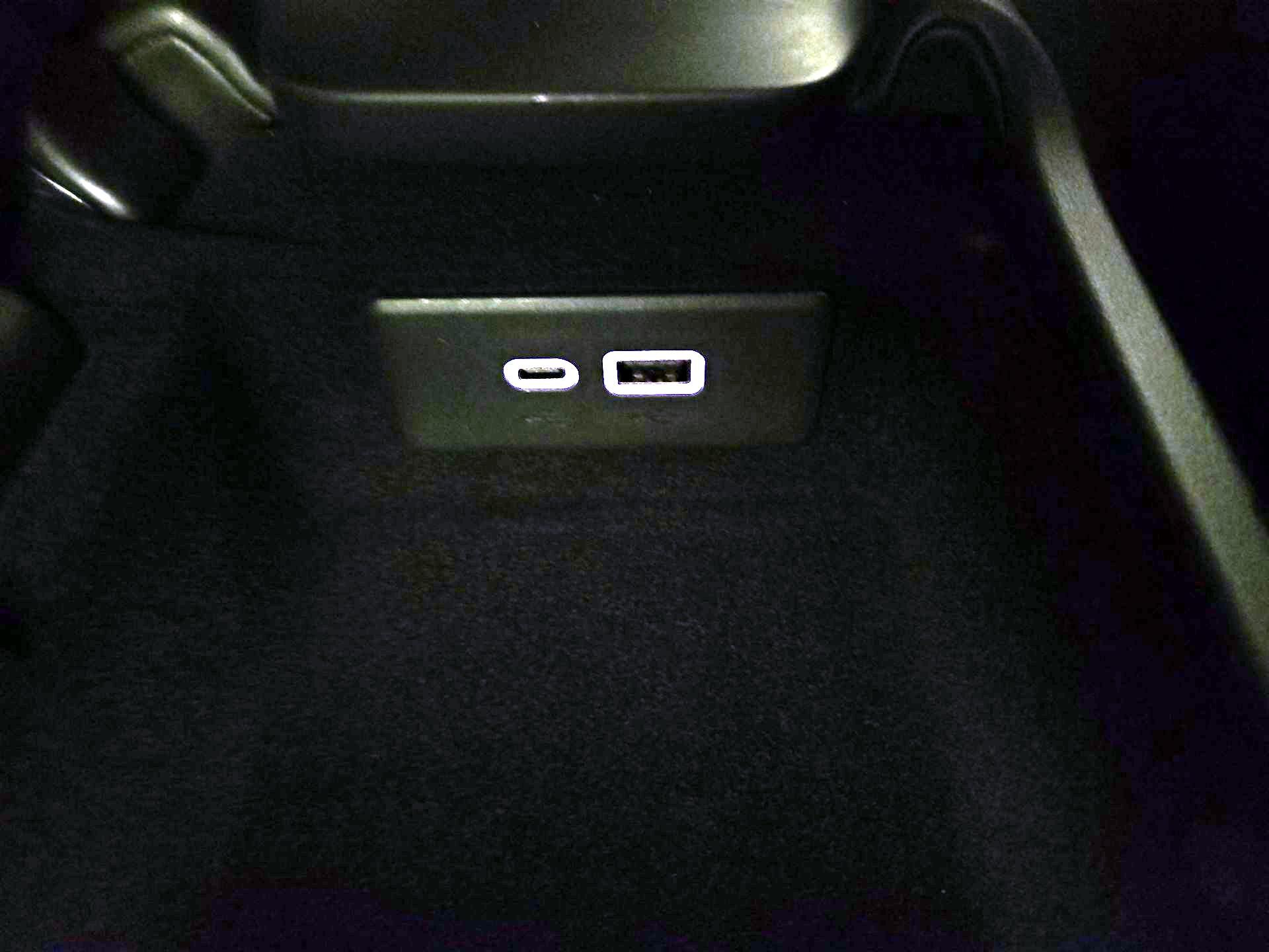 Thumbnail: 2024 Chevrolet Corvette - 18