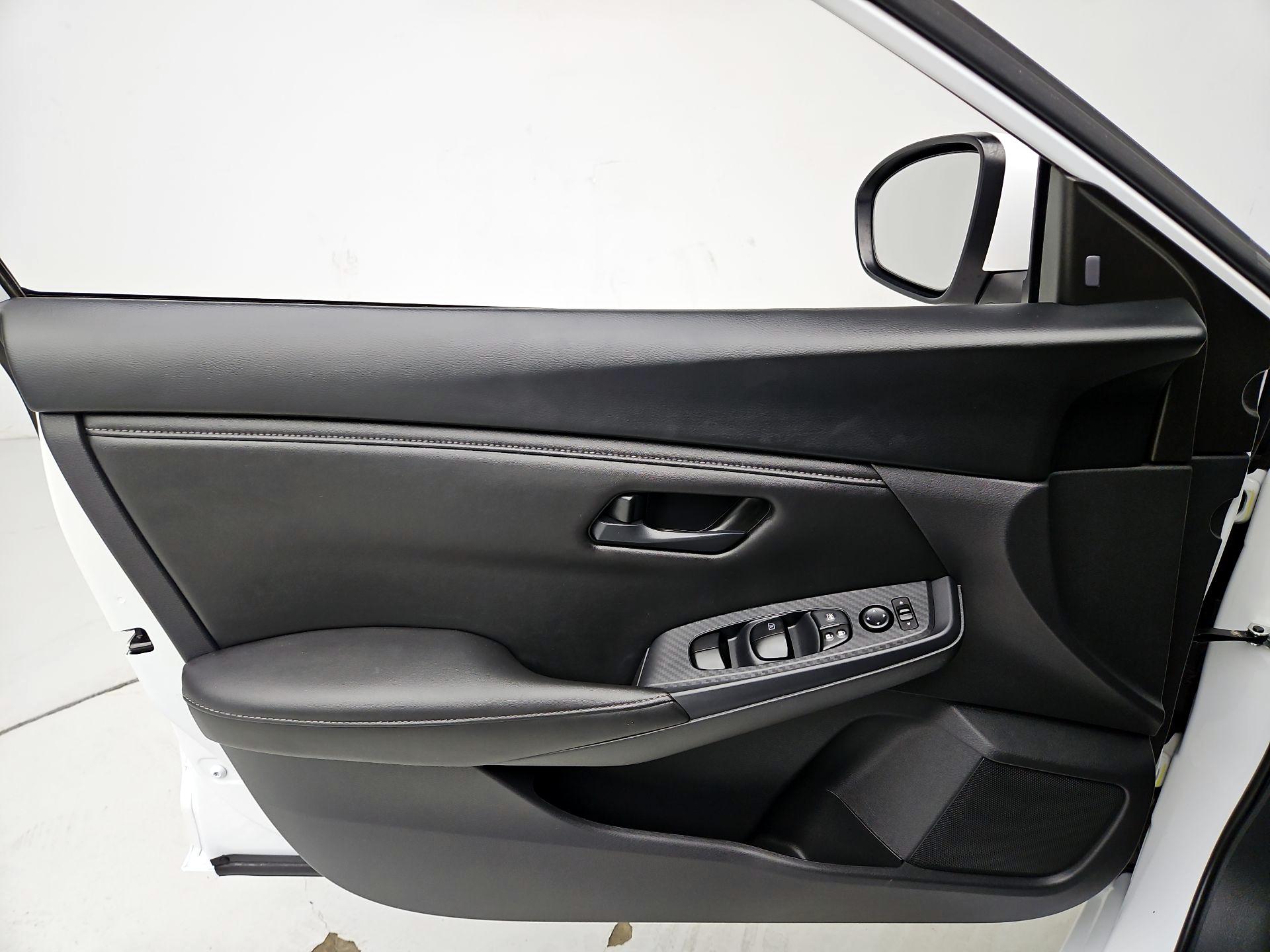 Thumbnail: 2024 Nissan Sentra - 12