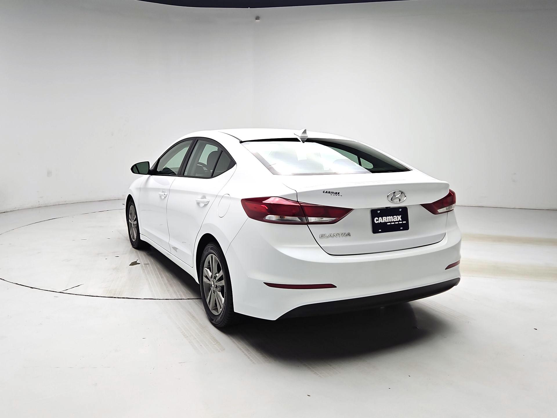 Thumbnail: 2018 Hyundai Elantra - 7