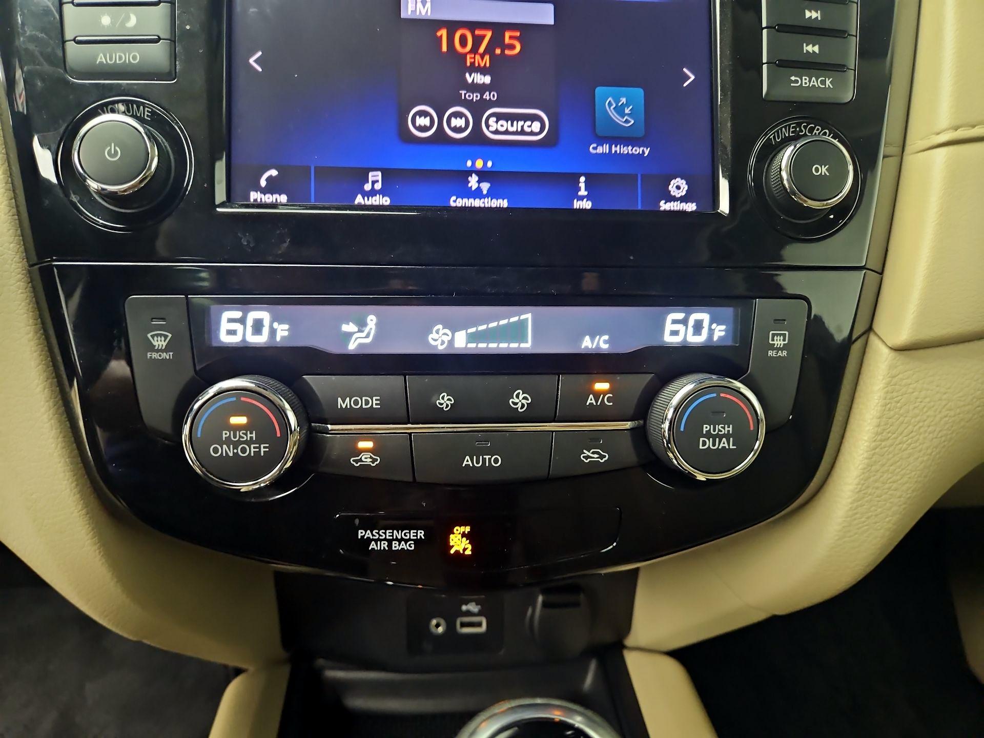 Thumbnail: 2020 Nissan Rogue - 16