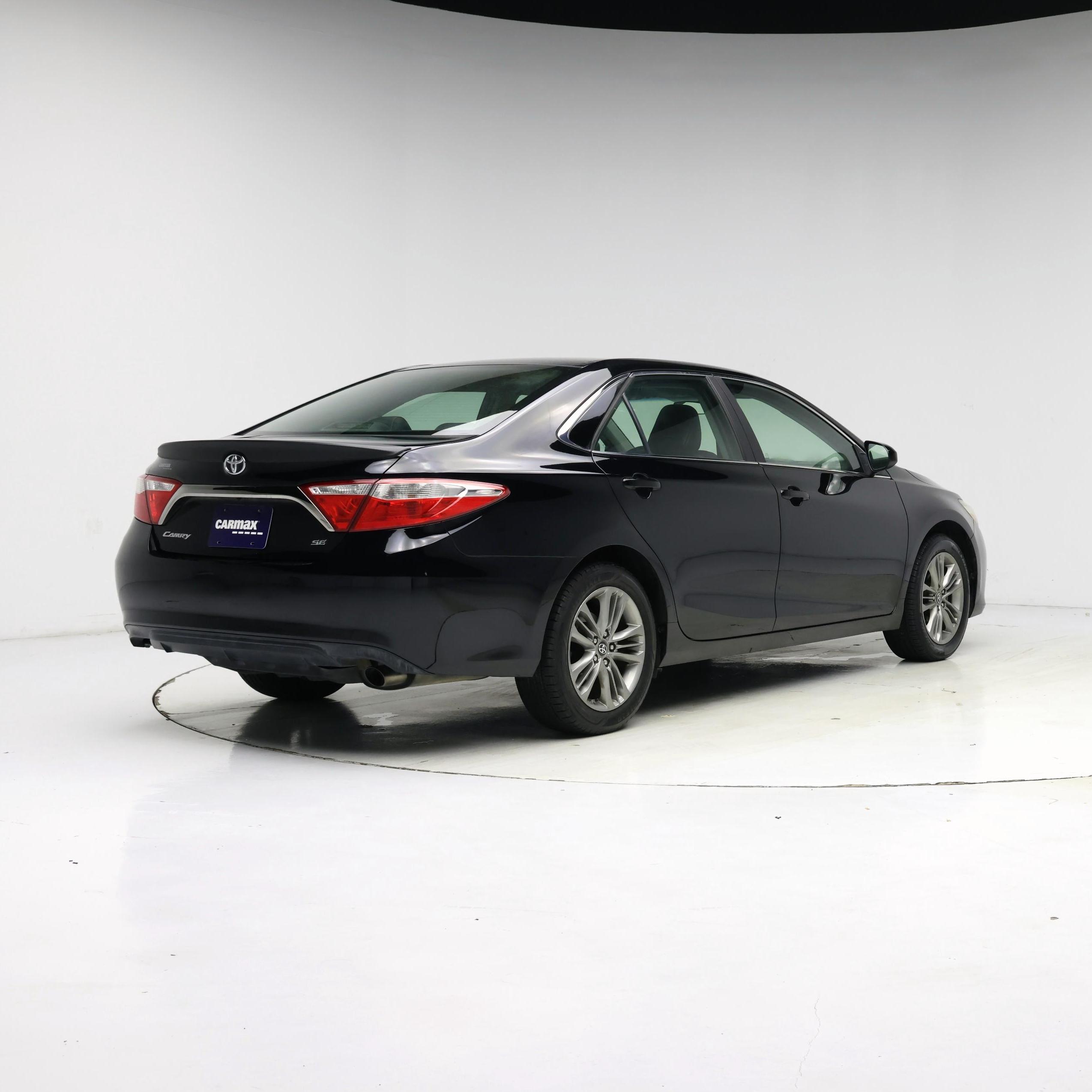 Thumbnail: 2017 Toyota Camry - 8
