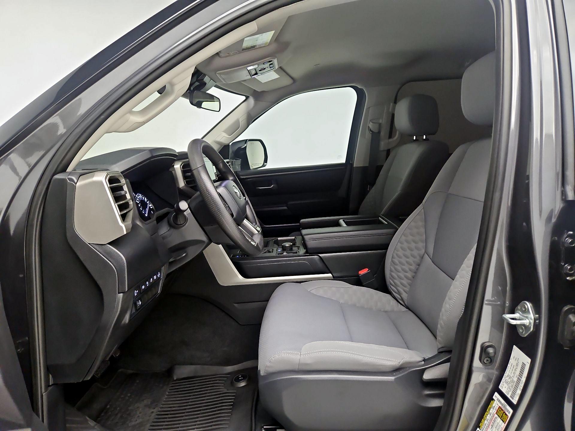 Thumbnail: 2023 Toyota Tundra - 11