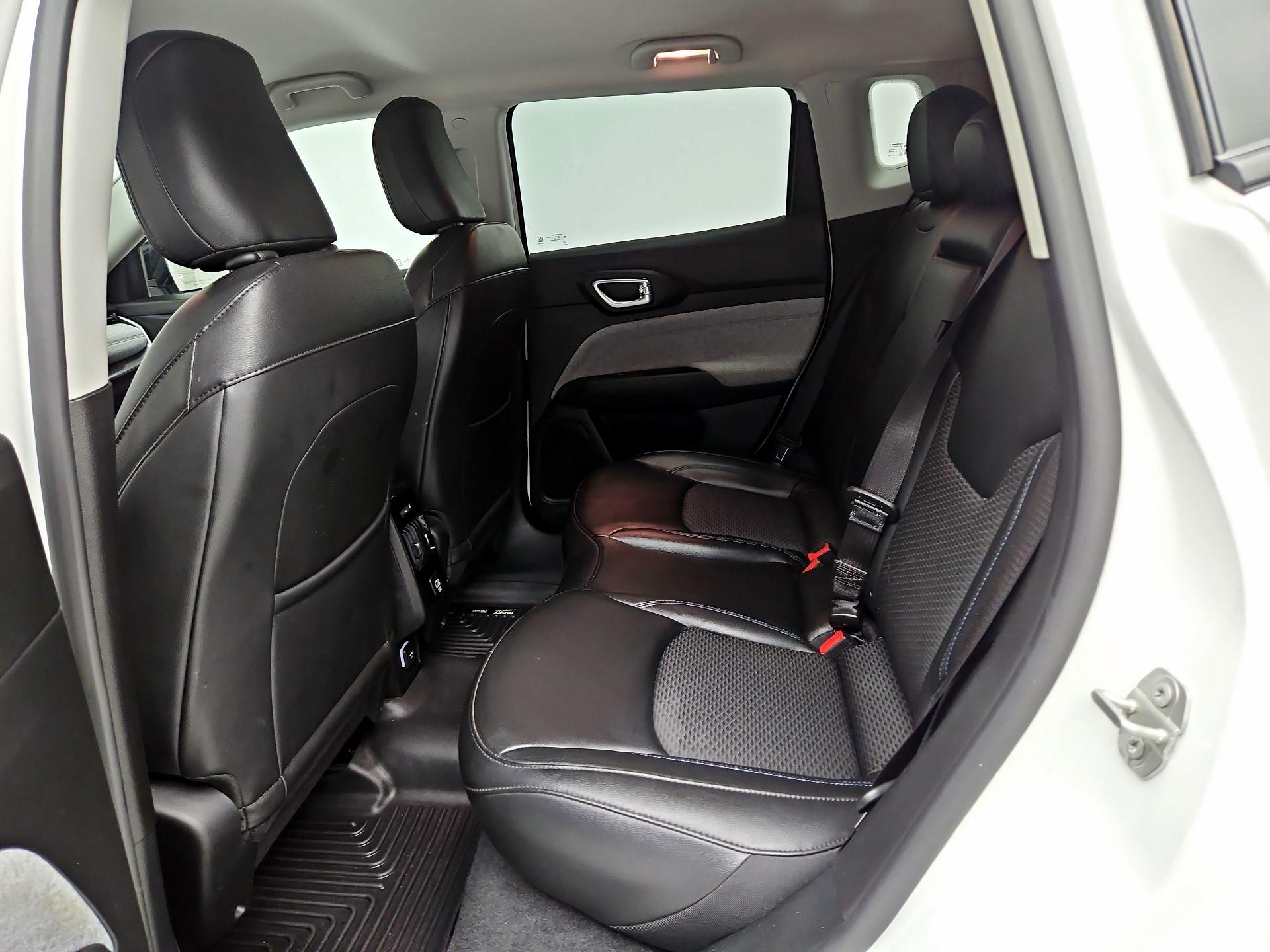 Thumbnail: 2022 Jeep Compass - 19