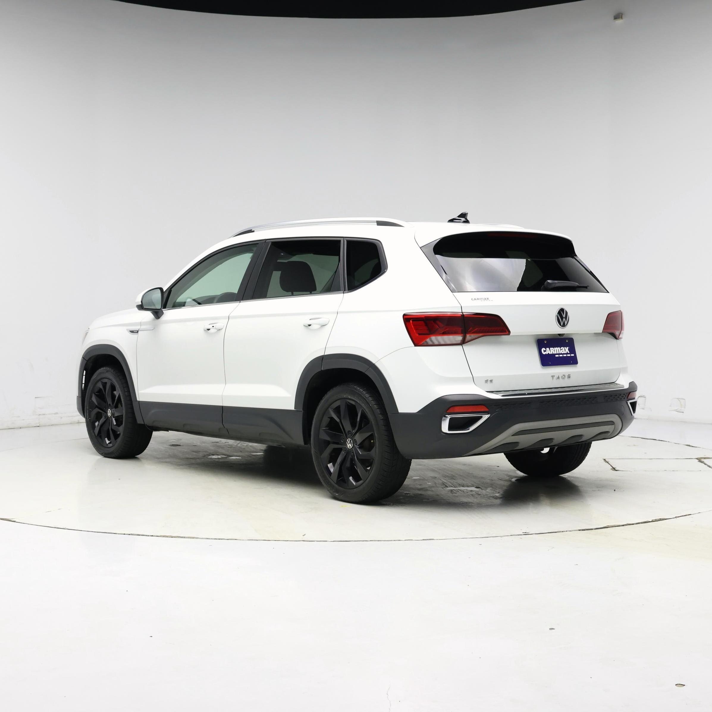 Thumbnail: 2023 Volkswagen Taos - 2