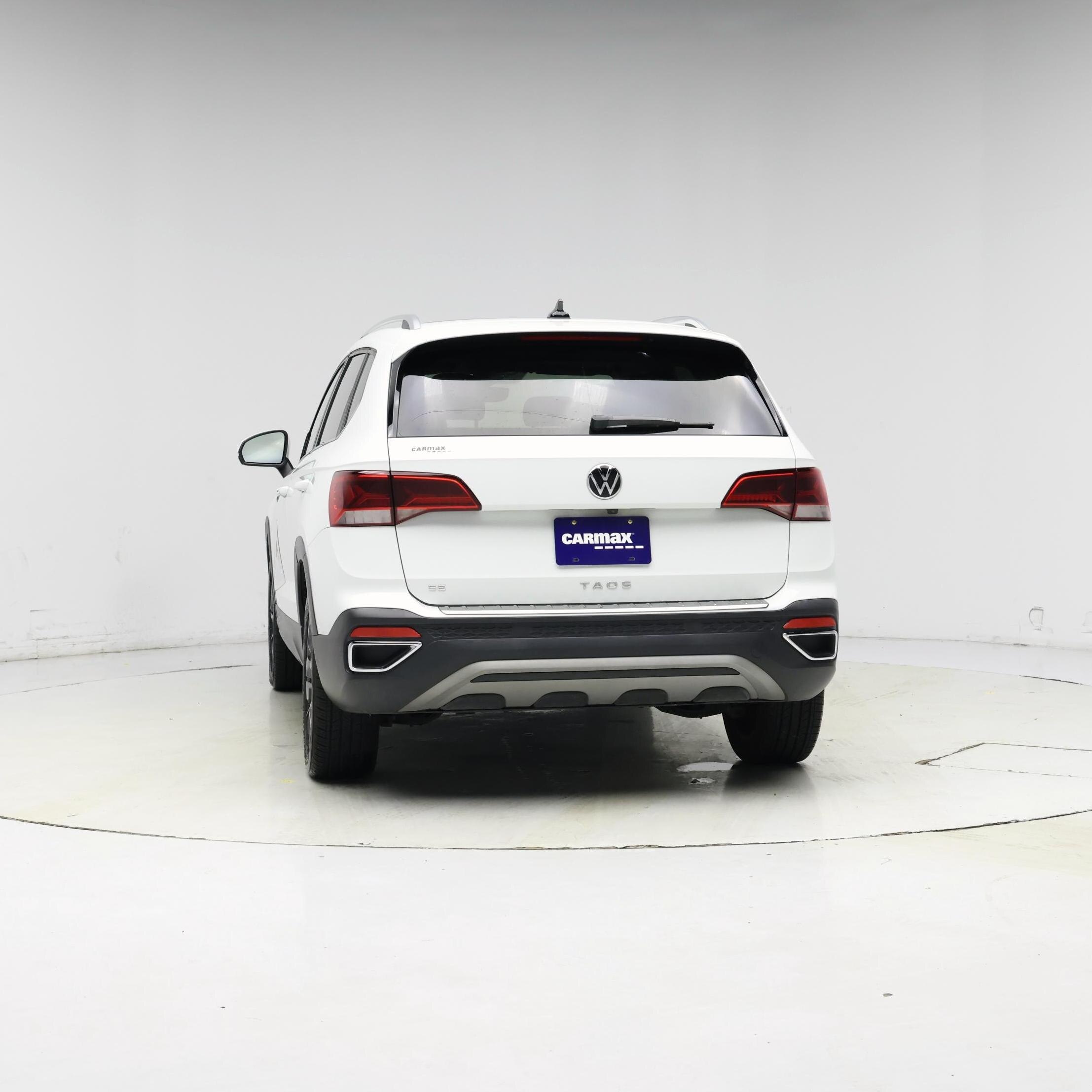 Thumbnail: 2023 Volkswagen Taos - 6