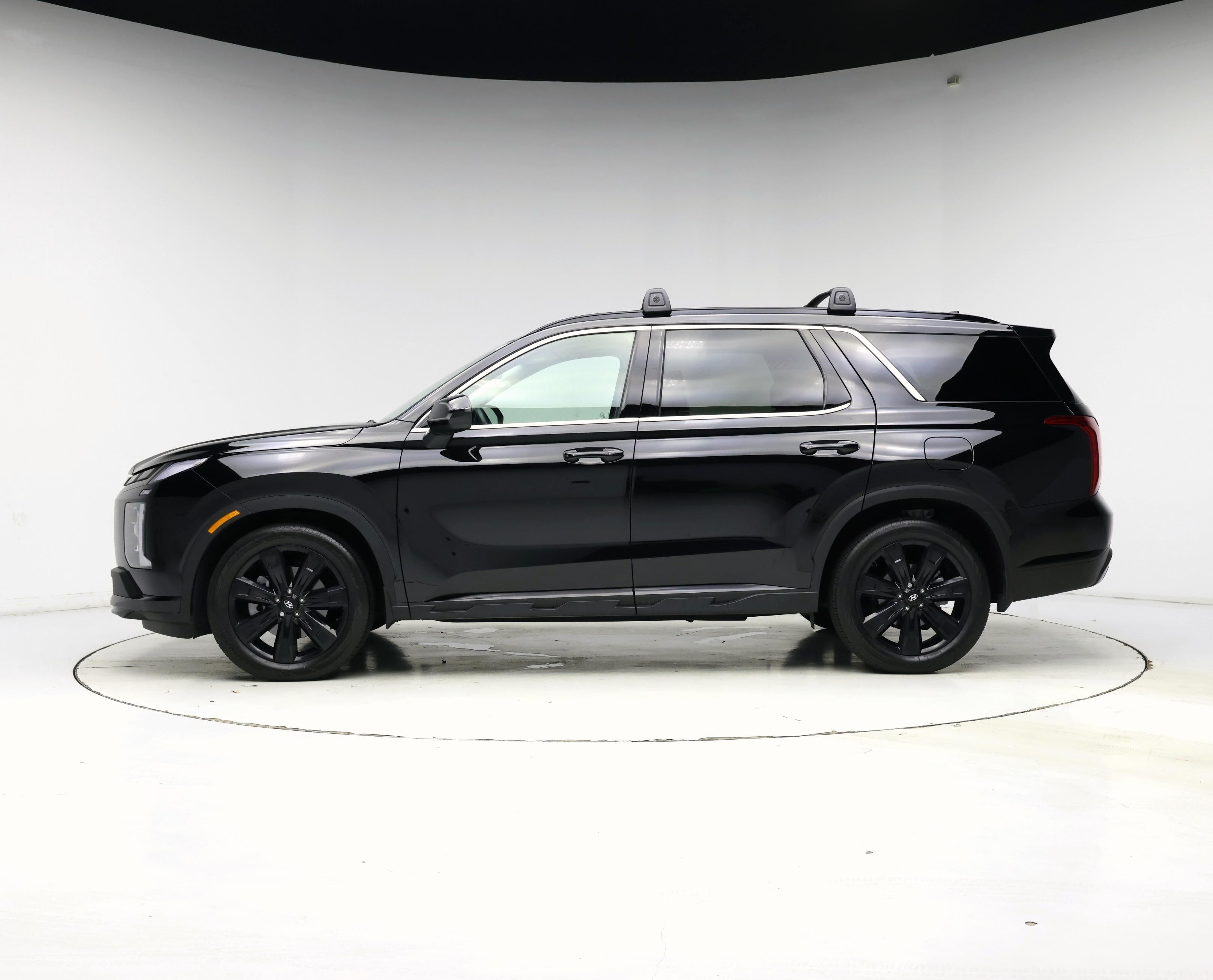 Thumbnail: 2023 Hyundai Palisade - 3