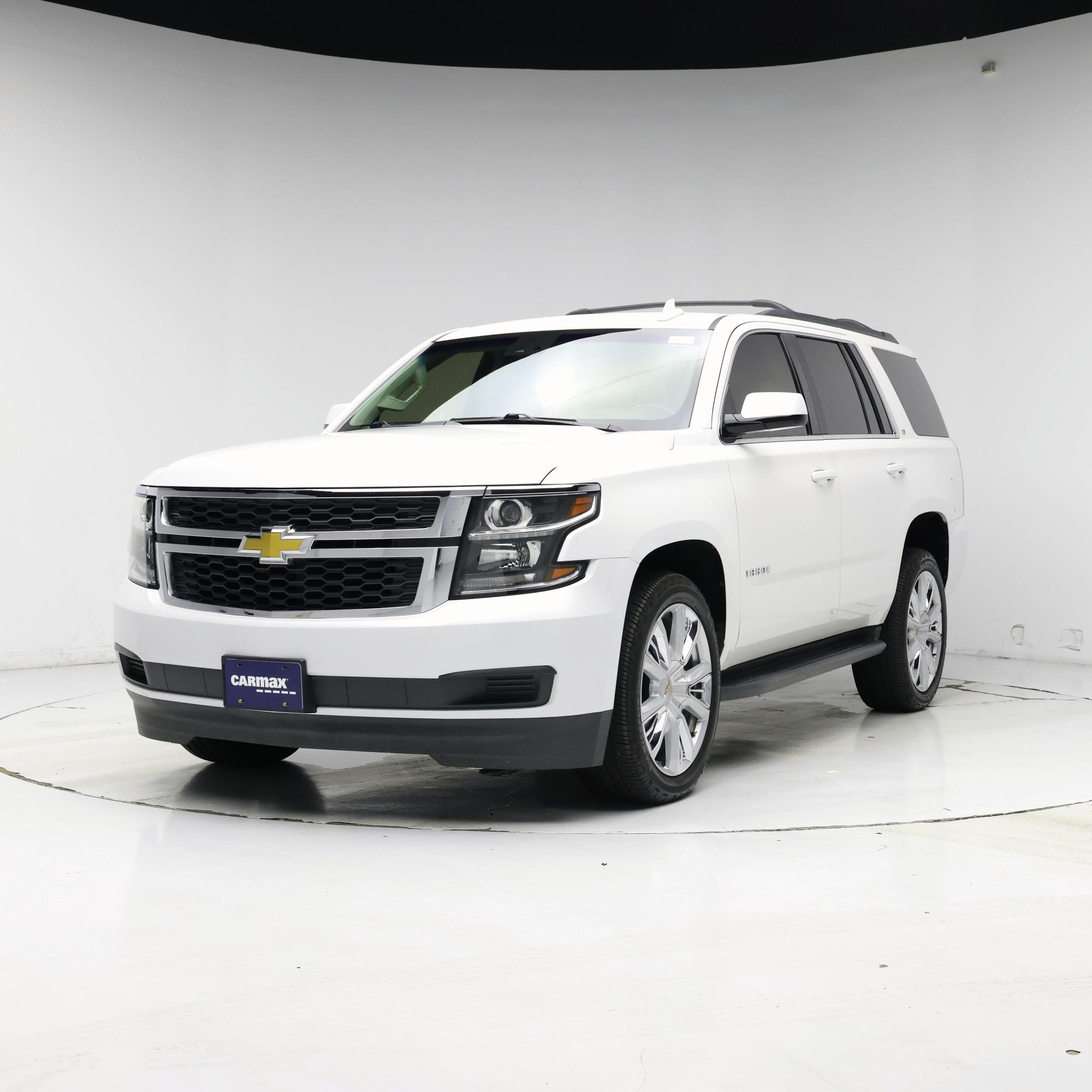 Thumbnail: 2019 Chevrolet Tahoe - 4