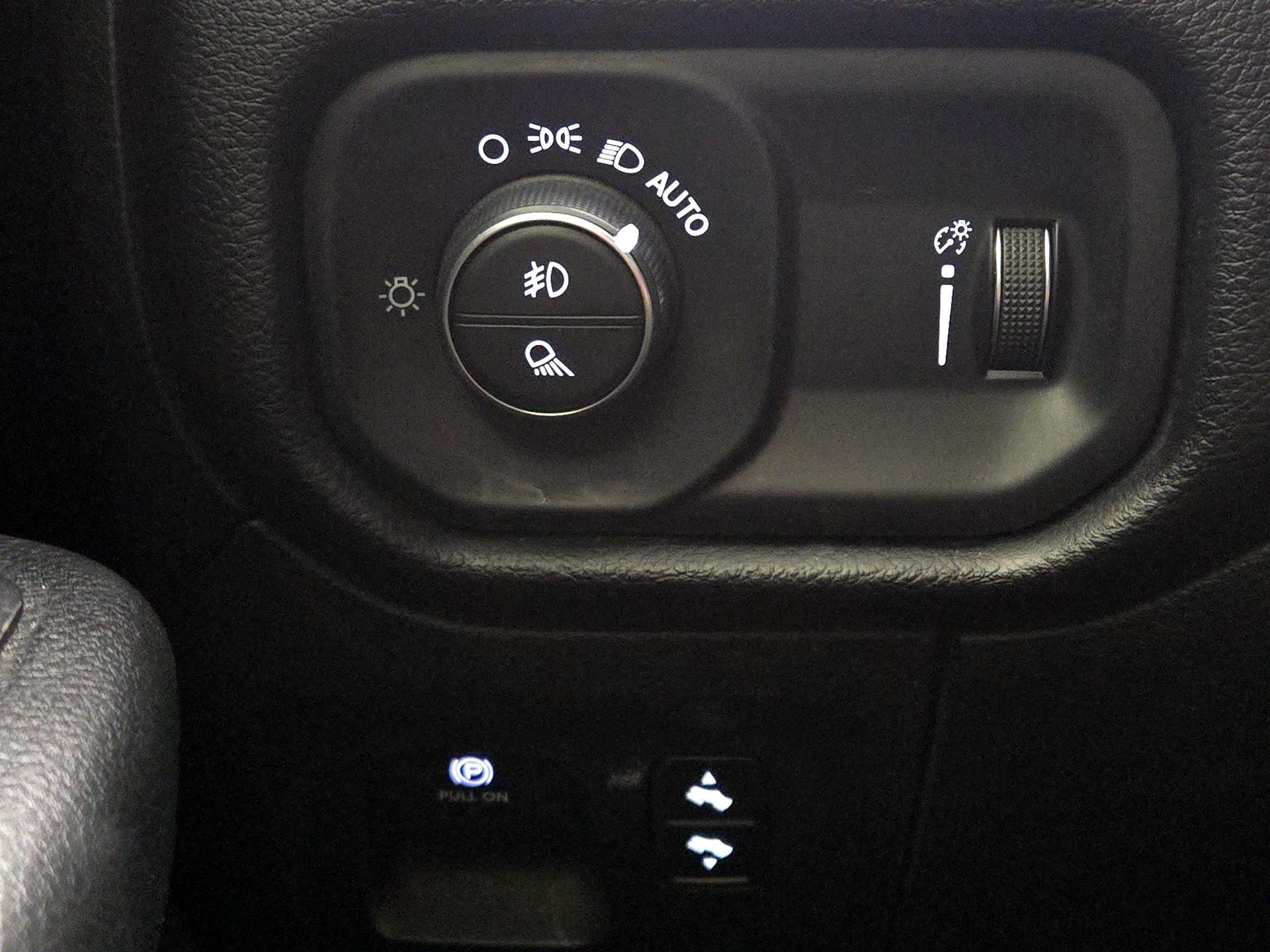 Thumbnail: 2020 RAM 1500 - 13