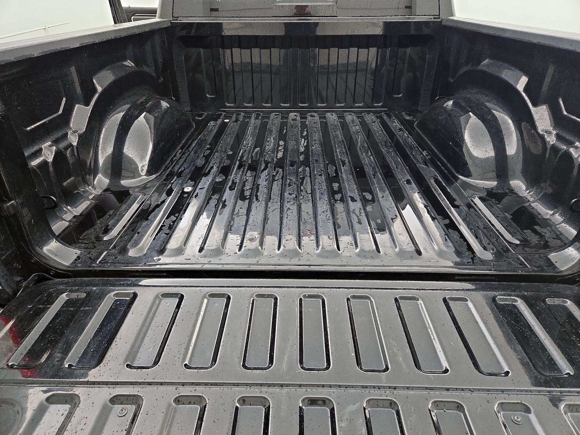 Thumbnail: 2020 RAM 1500 - 20