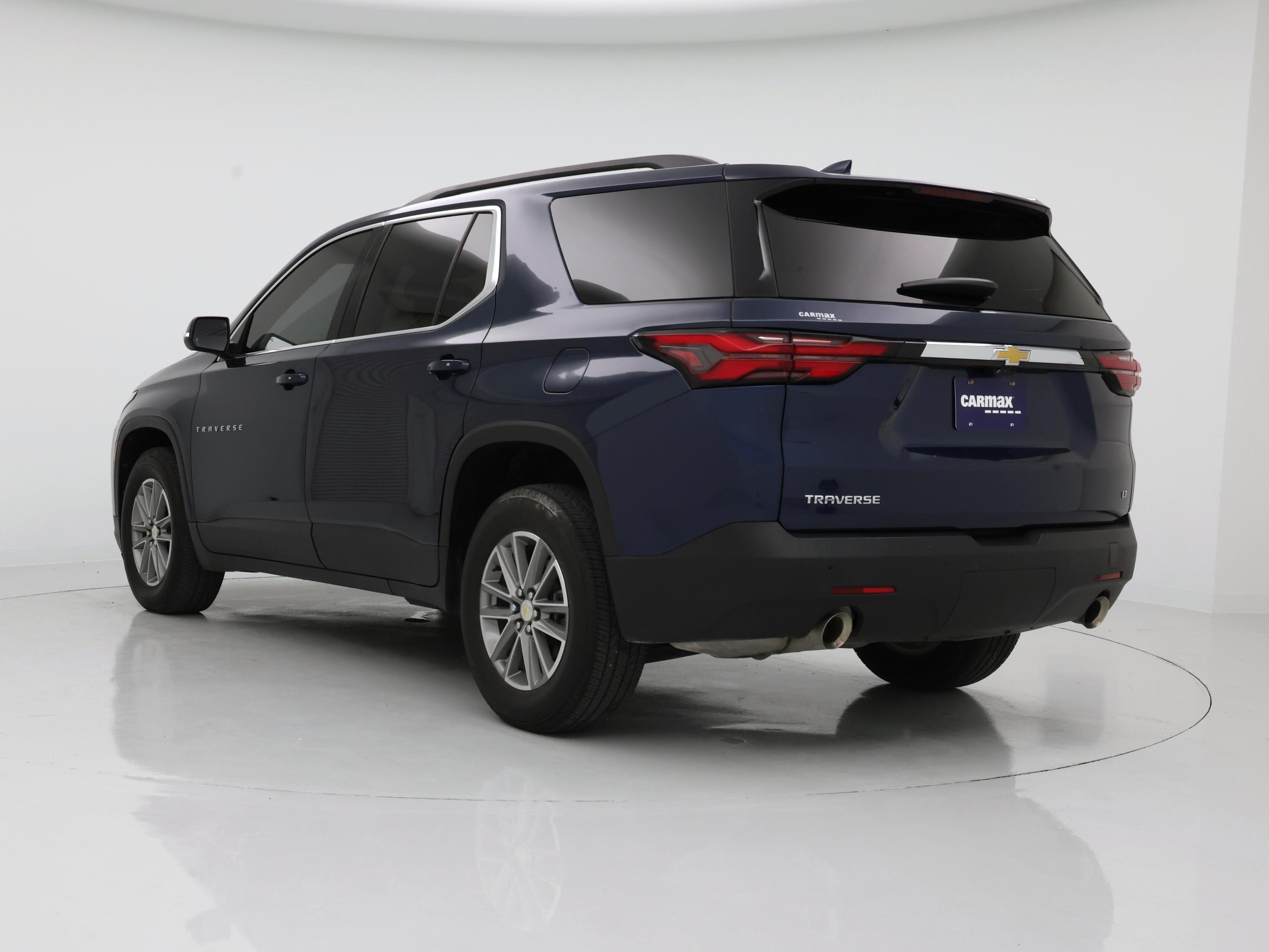 Thumbnail: 2023 Chevrolet Traverse - 2