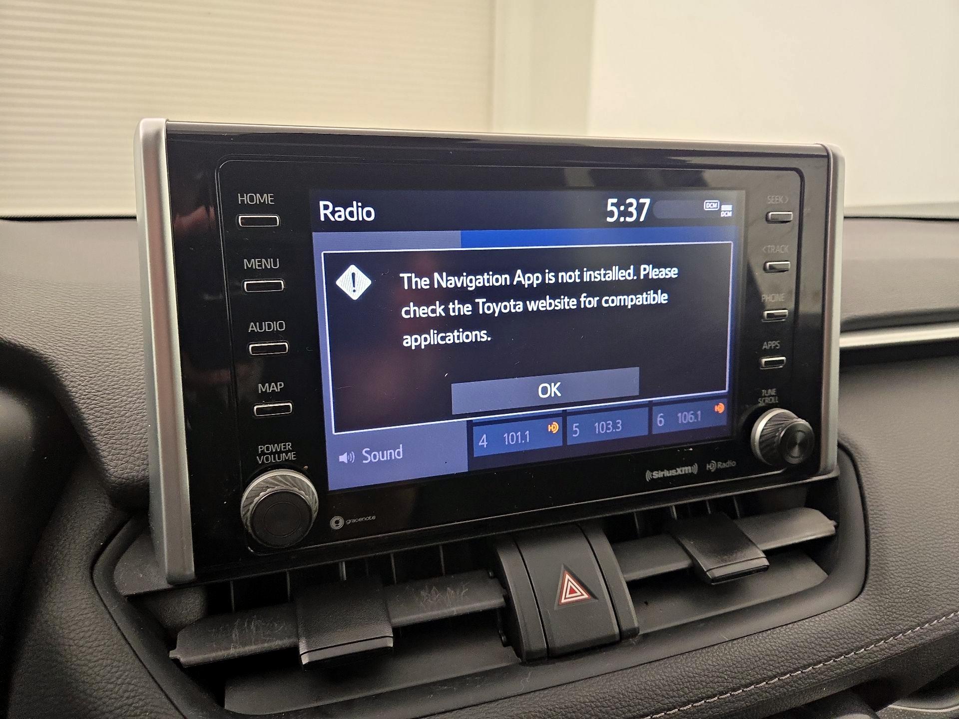 Thumbnail: 2021 Toyota RAV4 - 14