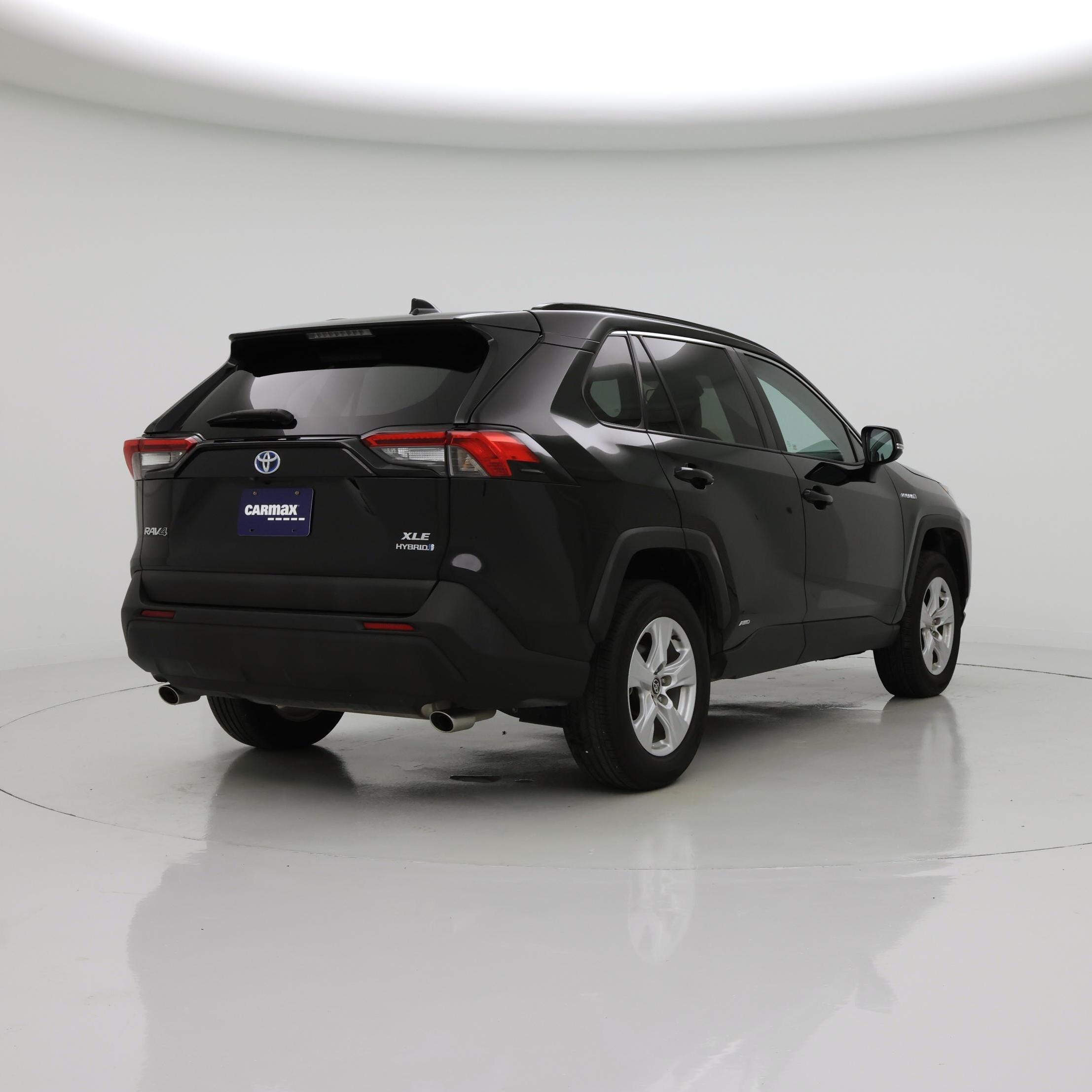 Thumbnail: 2021 Toyota RAV4 - 8