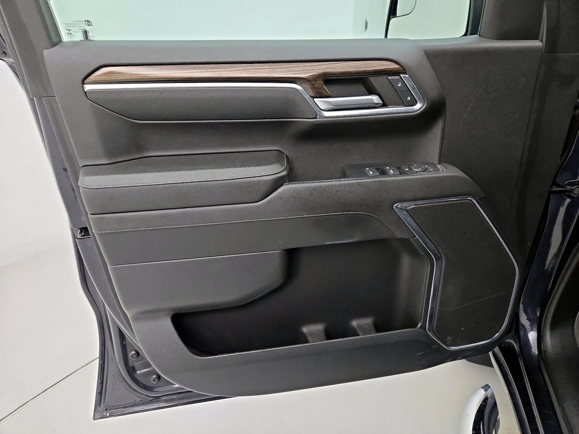 Thumbnail: 2023 Chevrolet Silverado 1500 - 12