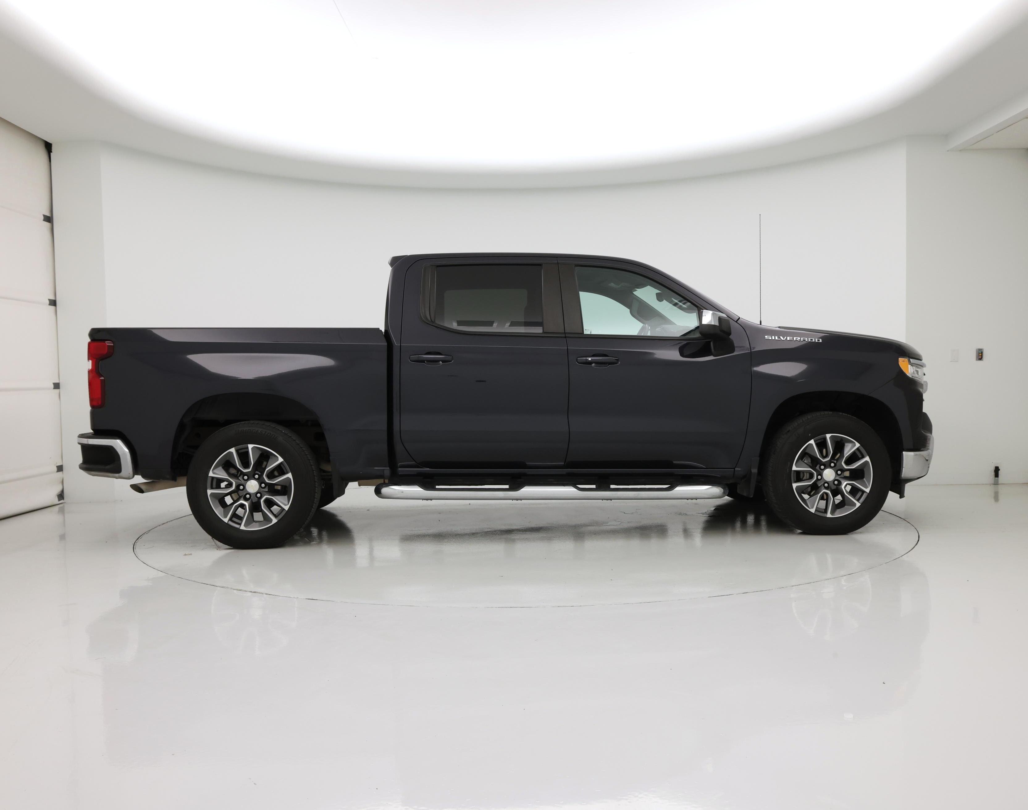 Thumbnail: 2023 Chevrolet Silverado 1500 - 7