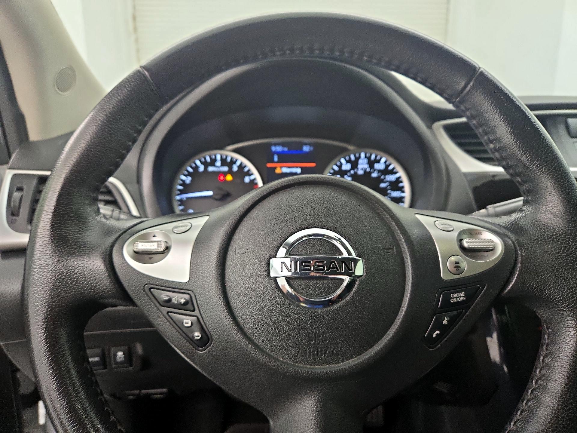 Thumbnail: 2019 Nissan Sentra - 11