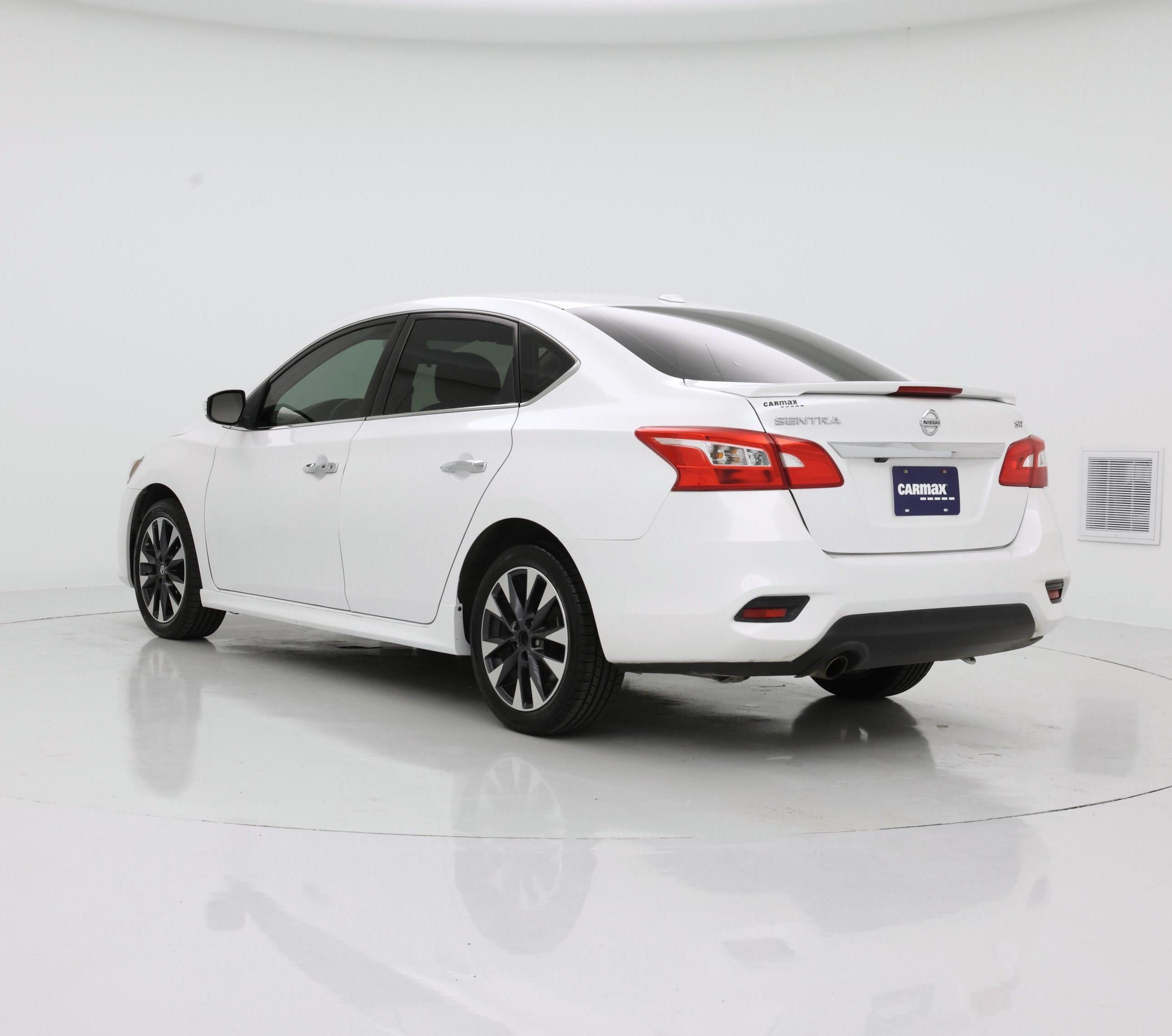 Thumbnail: 2019 Nissan Sentra - 2