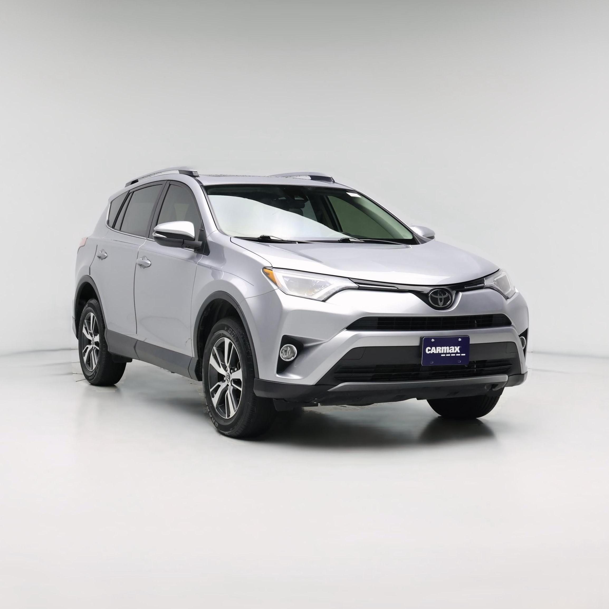 Thumbnail: 2018 Toyota RAV4 - 1
