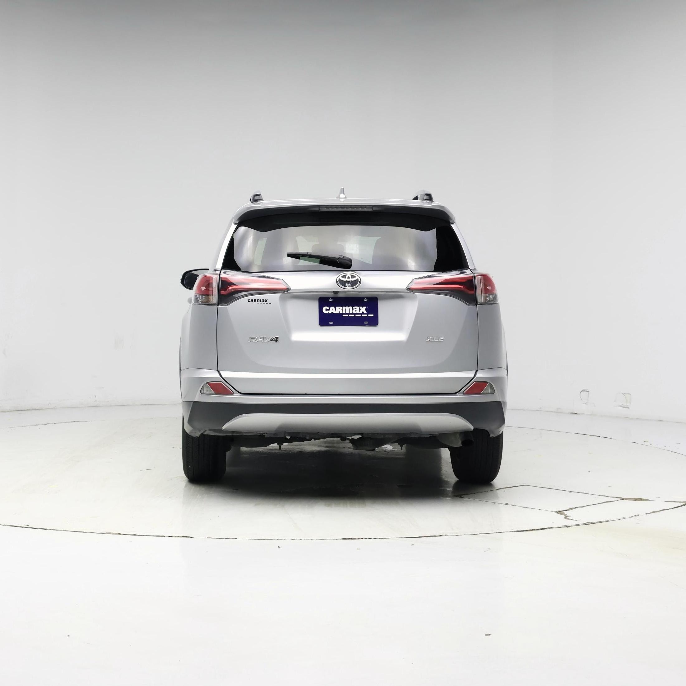 Thumbnail: 2018 Toyota RAV4 - 6