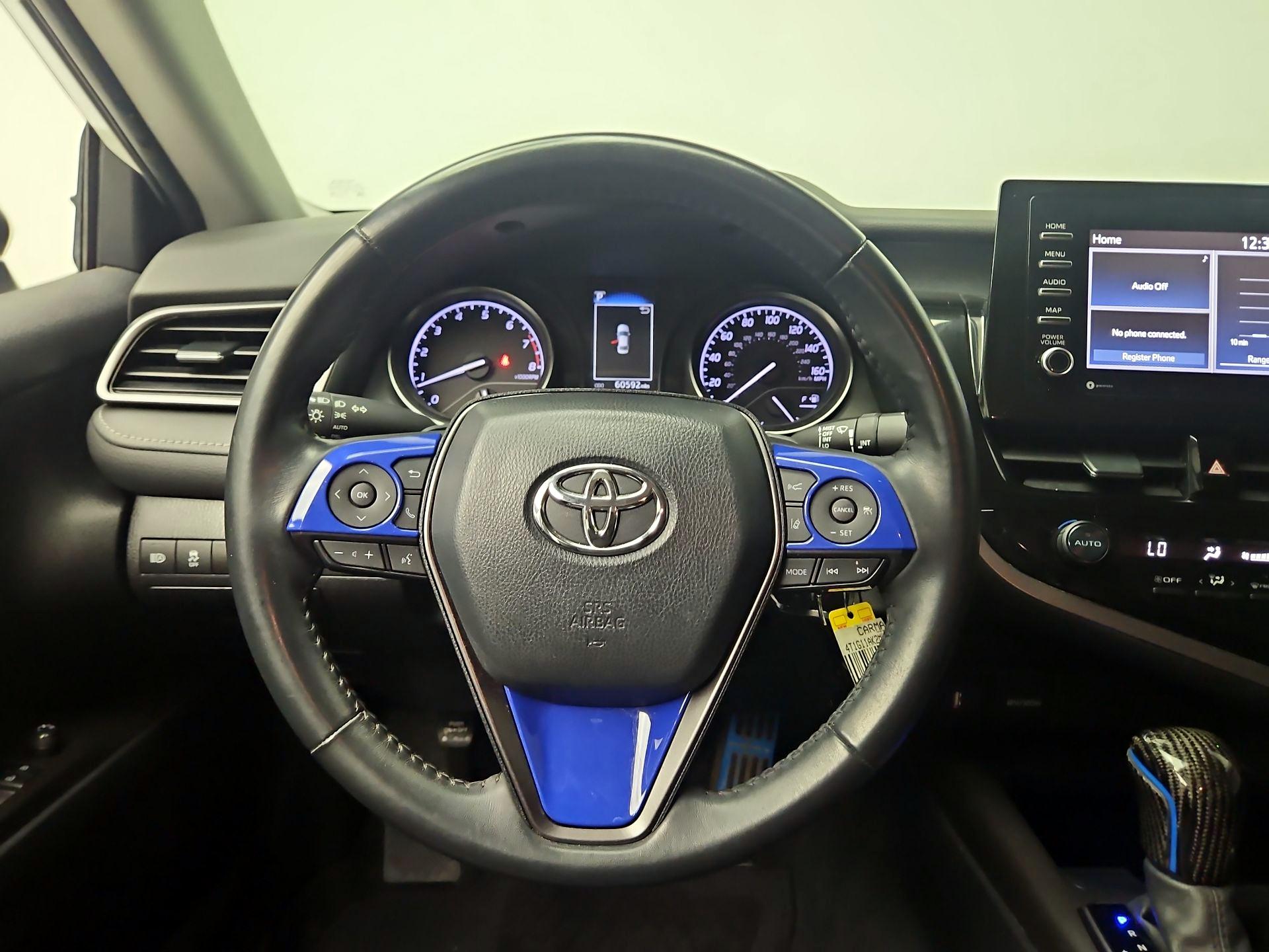 Thumbnail: 2021 Toyota Camry - 10