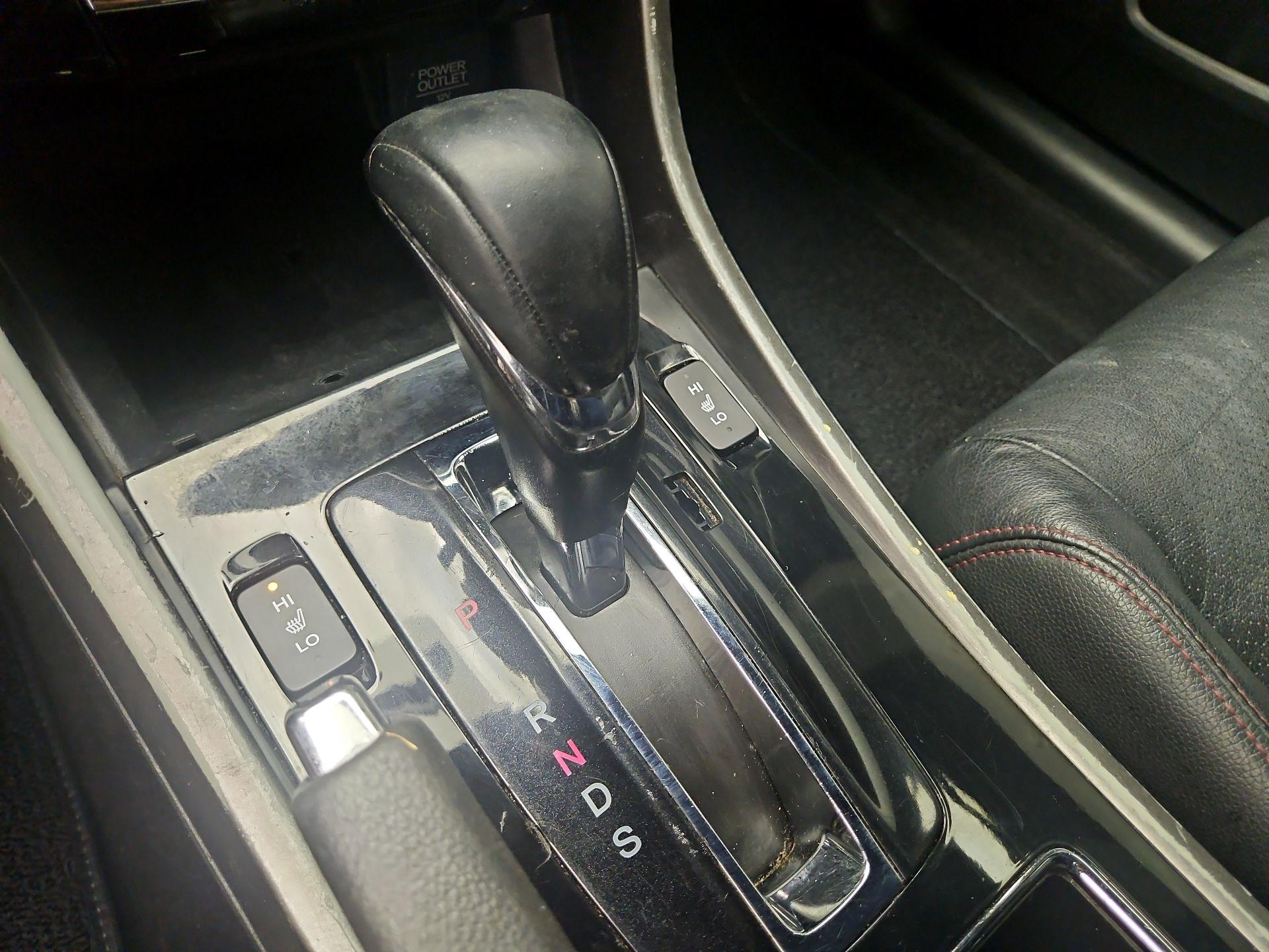 Thumbnail: 2017 Honda Accord - 13