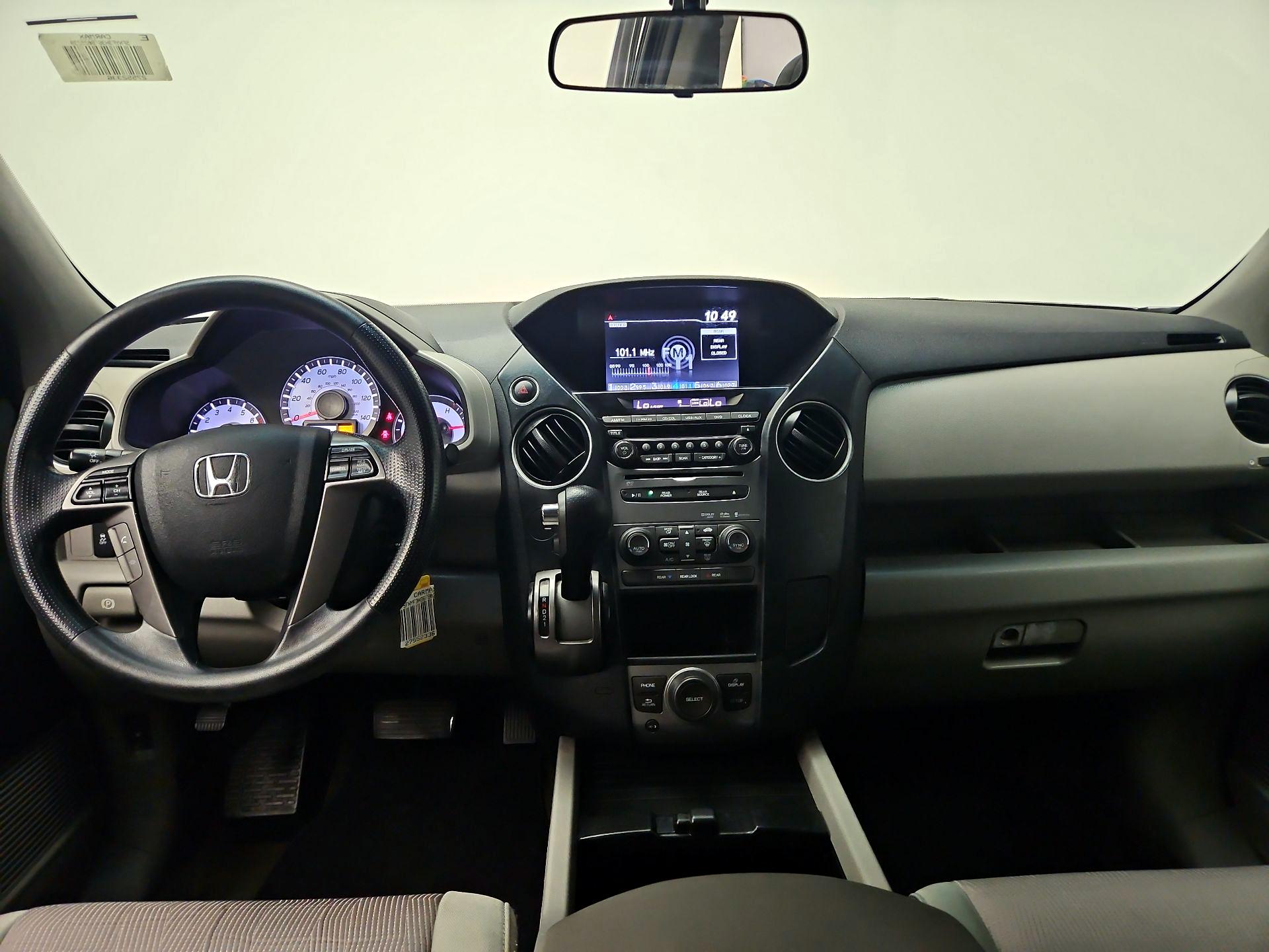 Thumbnail: 2015 Honda Pilot - 9